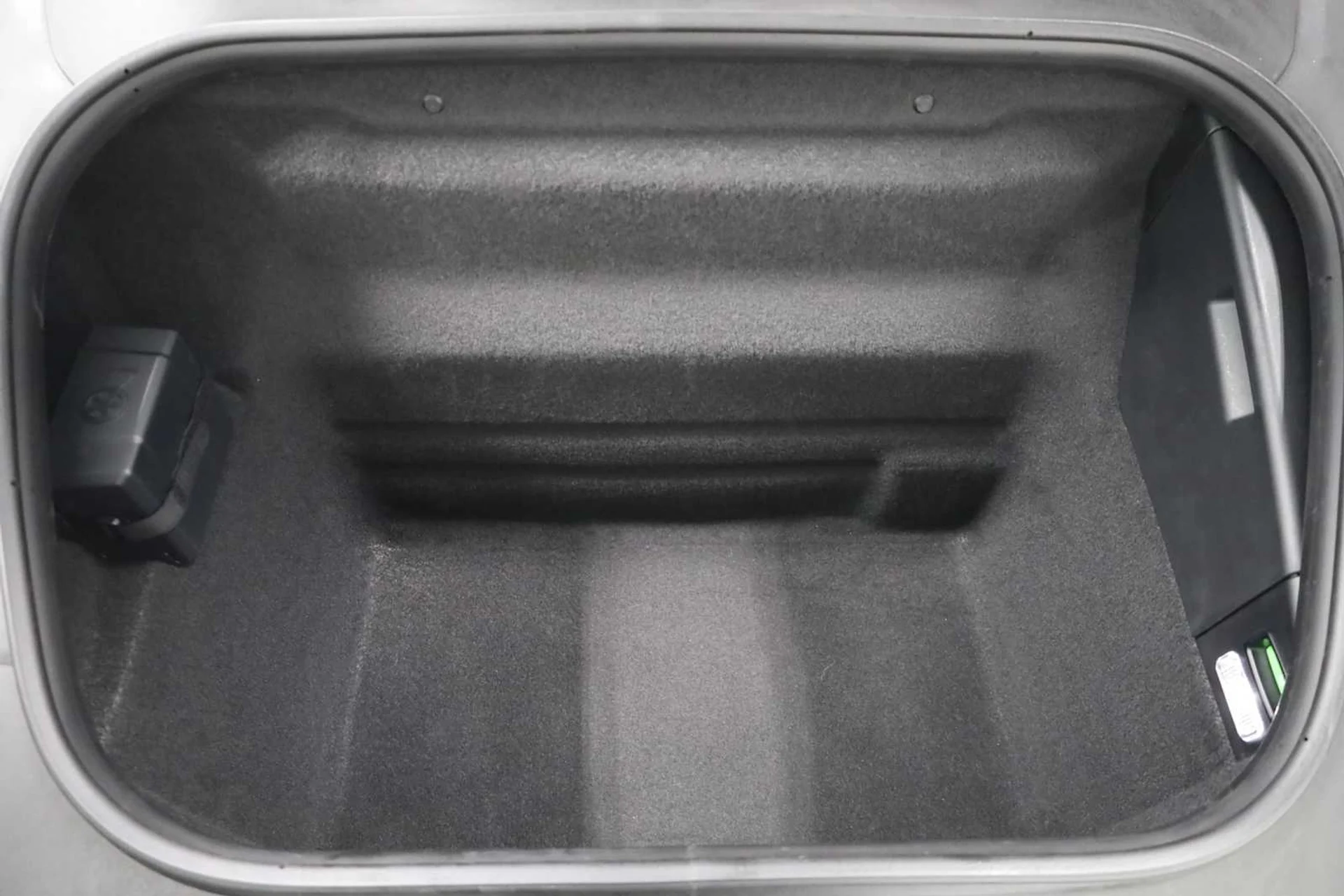 mph035_3861771964_de49a1e129c20f602ba823e31af78f78_6cedbaab31