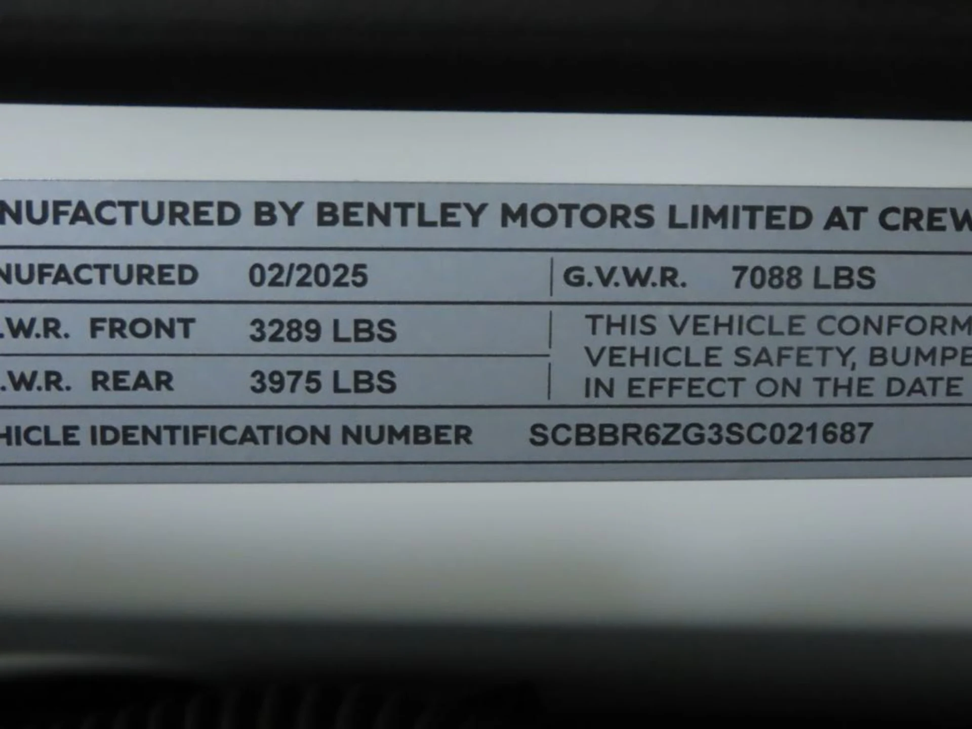 mph035_3864265123_used_2025_bentley_flying_spur_speedsedan_8119_22969403_36_1024_2f14aa57ba