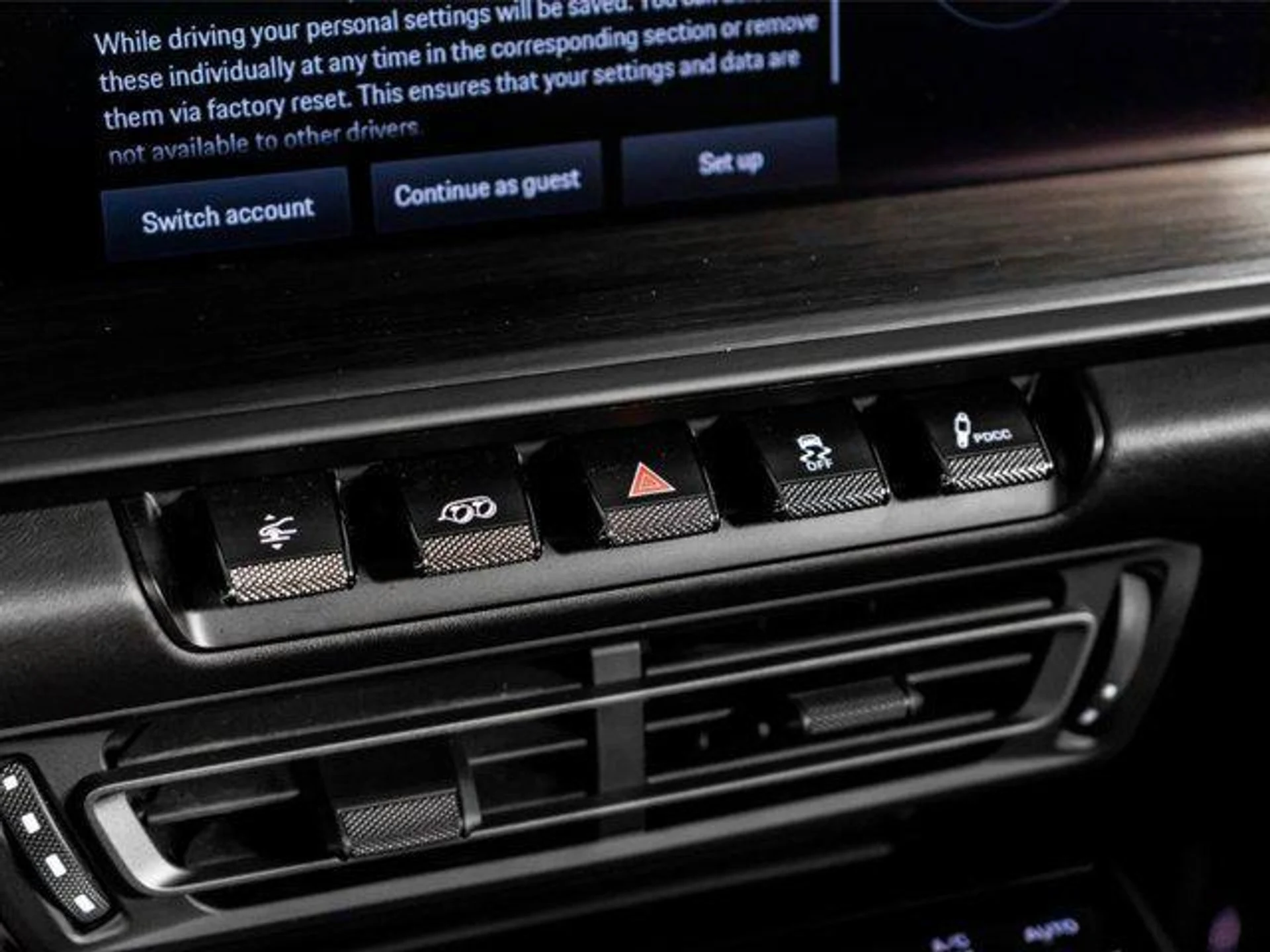 mph035_3864545889_WE_38u5_S9wu_Ah_Q3j_ISZ_2_Dajlk_ZE_dc8cb0c1a4