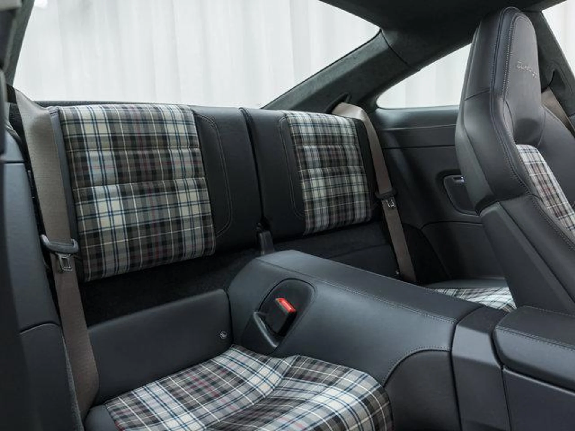 mph035_3868419191_4w_Oapa3yy_Ea8_Iu6qpzd_G0ceg_Vx_A_c86620bcd3