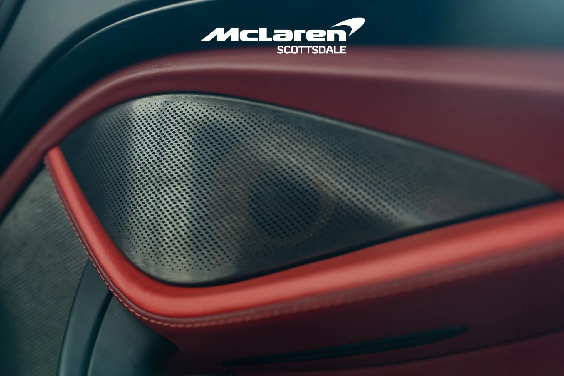 mph035_3873966277_Used_2018_MCLAREN_720_S_1754612436_cfcee0b30e