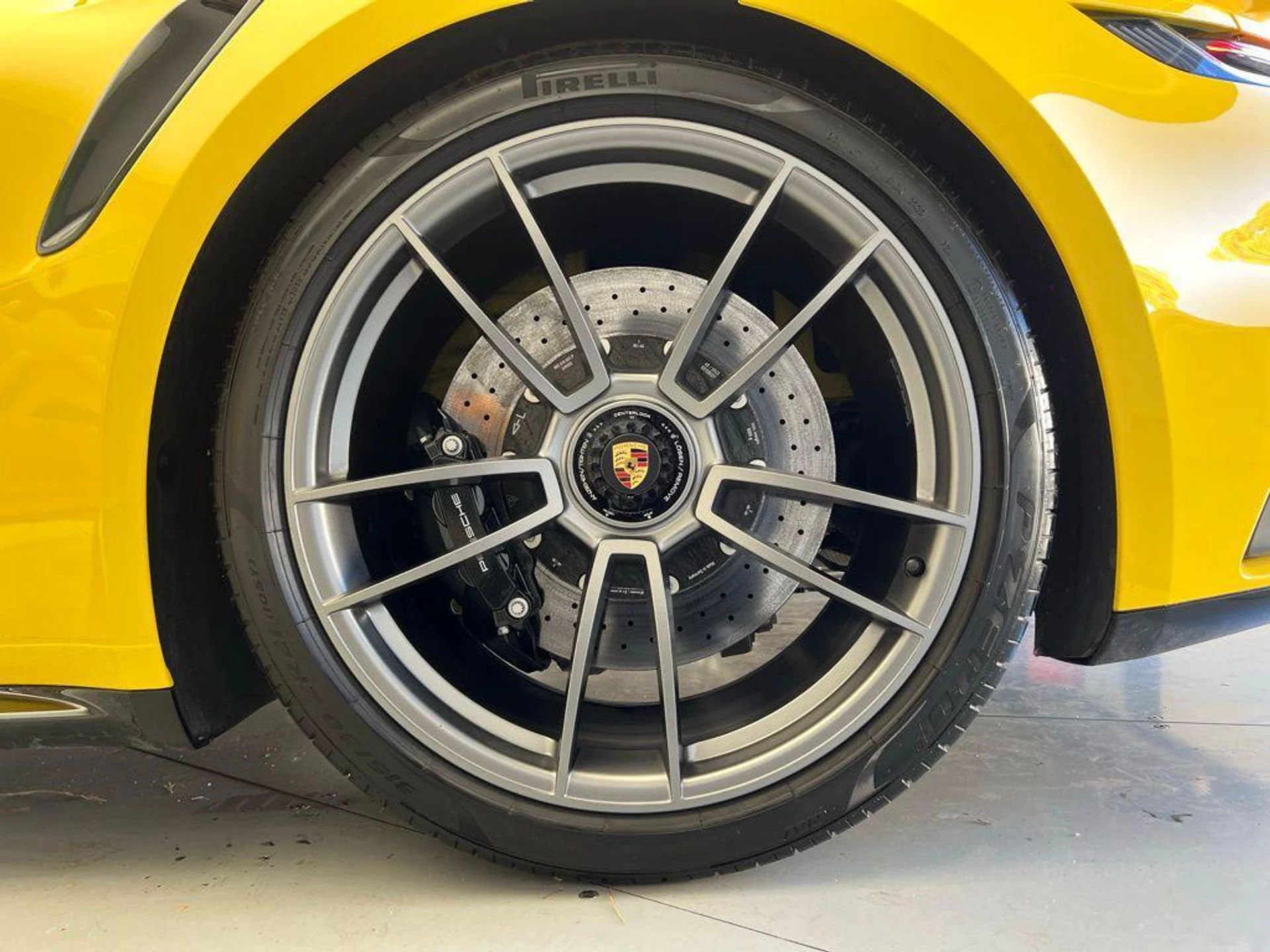 mph035_387911138_g_OV_KW_Kuxxng_B_Ll7_S_g_JM_8o_GKY_bc546ae4e1