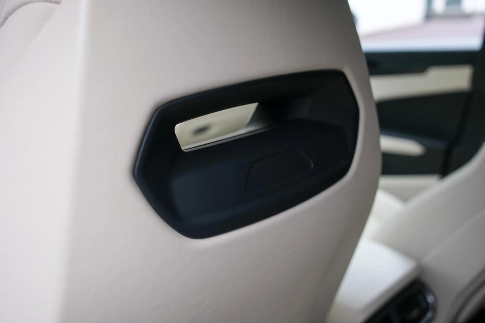 mph035_3890615270_970b312da85aac409e5f77659b694d69_3b30223500