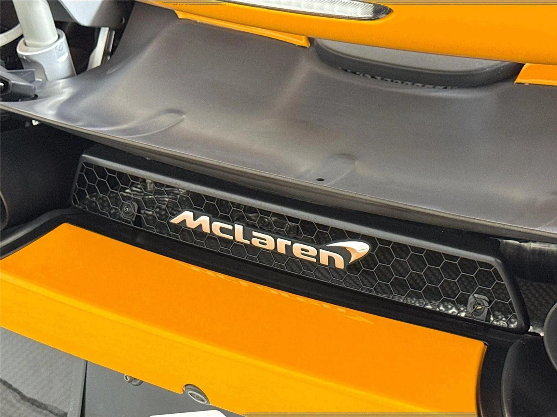 mph035_3893496075_4ba0d46b46645afd2655c82704aa0d12_79c0224c34