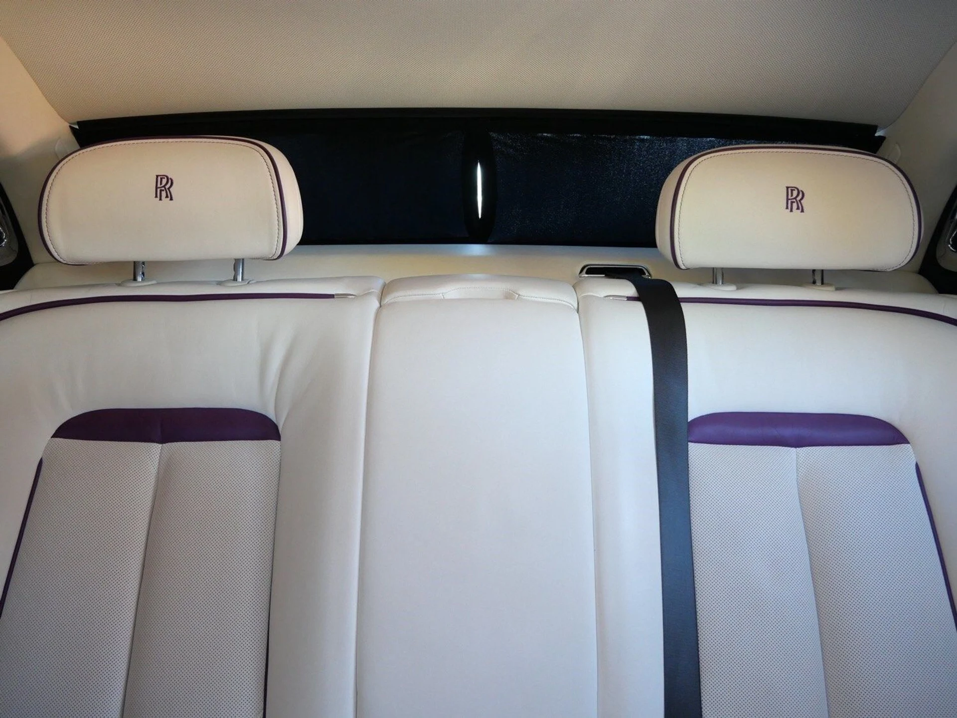 mph035_3898886823_84085aacbb4765e7d9d7fb0daf830427x_0a72331f0f