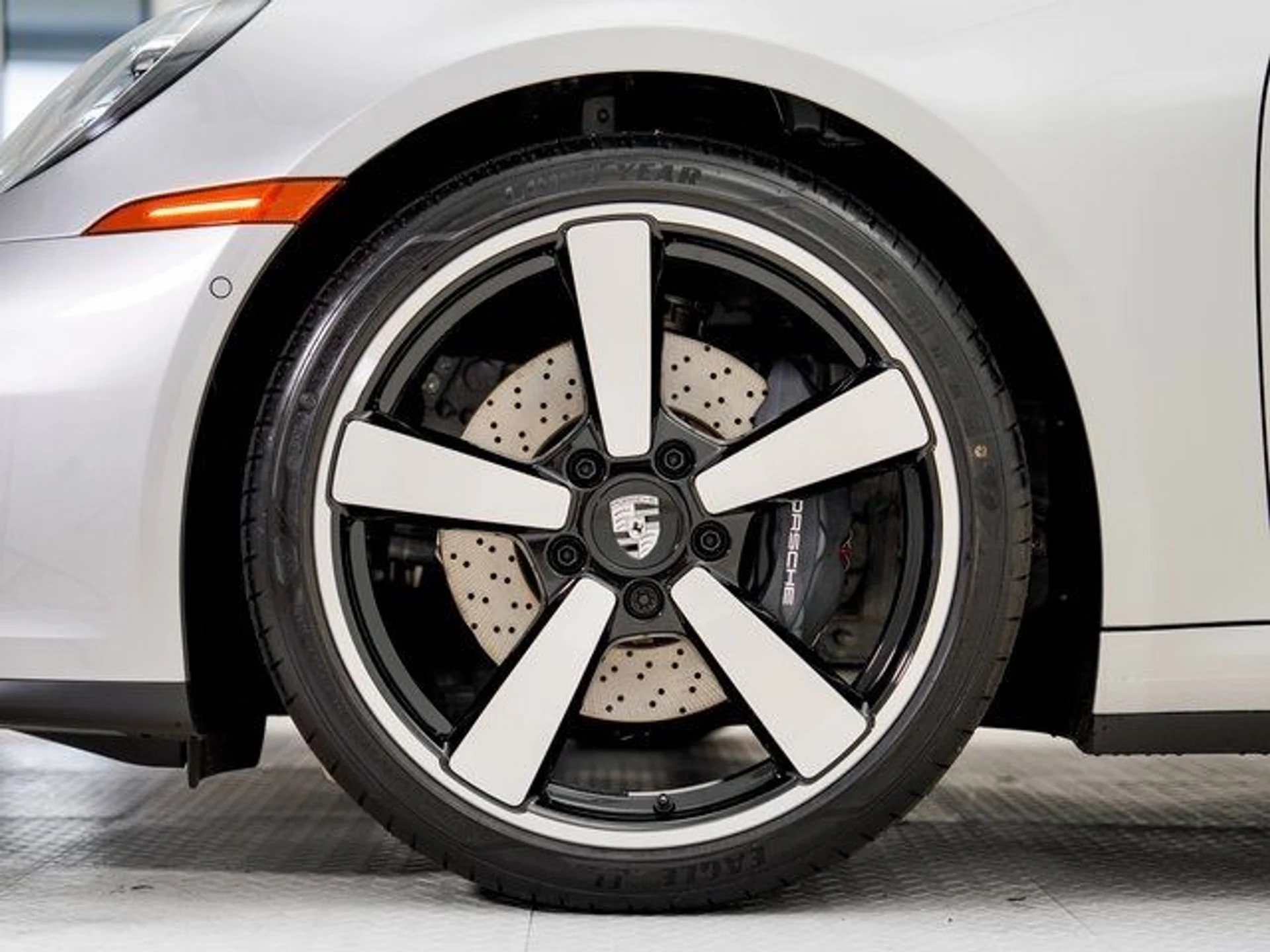 mph035_3907982433_19ac15374daa7a5817f1f3c3d4cb4cf9_cdb3b20fb2