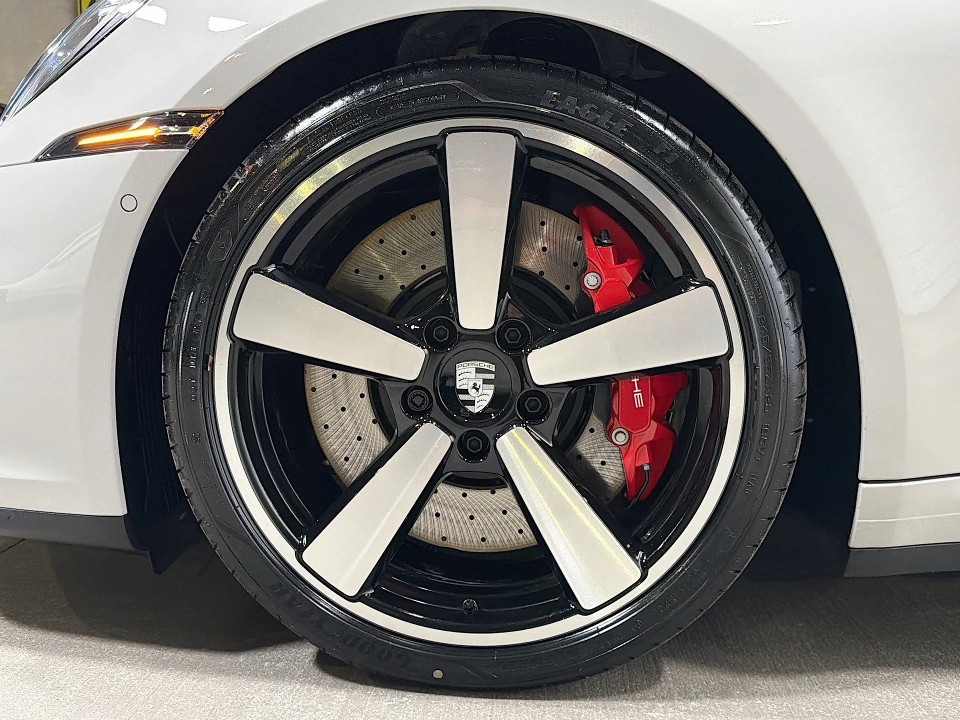 mph035_3908574991_0364475bf05a0416b191e77f9a4cbc1e_b576676595