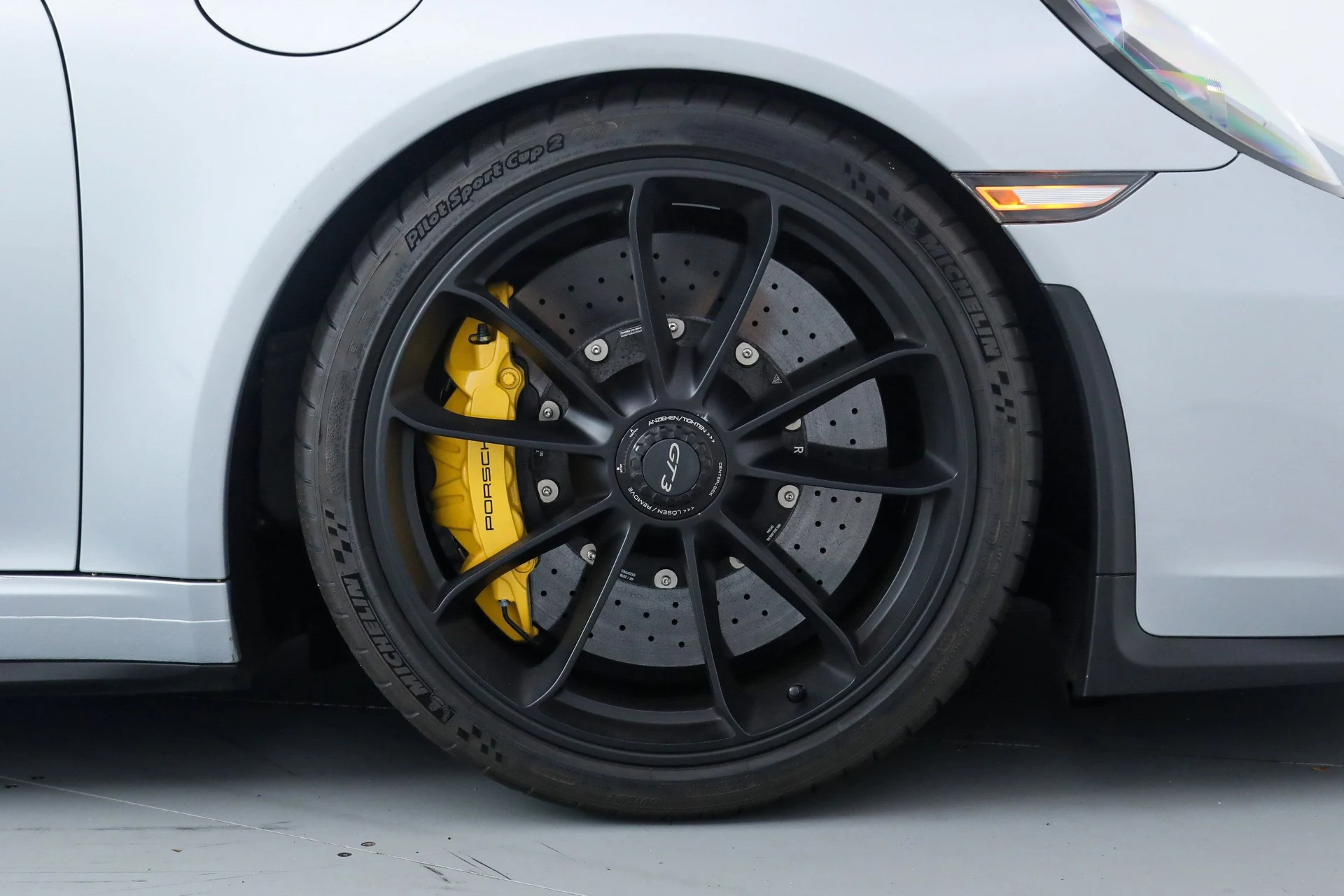 mph035_3909882988_b18f5ab2a830db4e27711d96f1769163_d16cba2aba