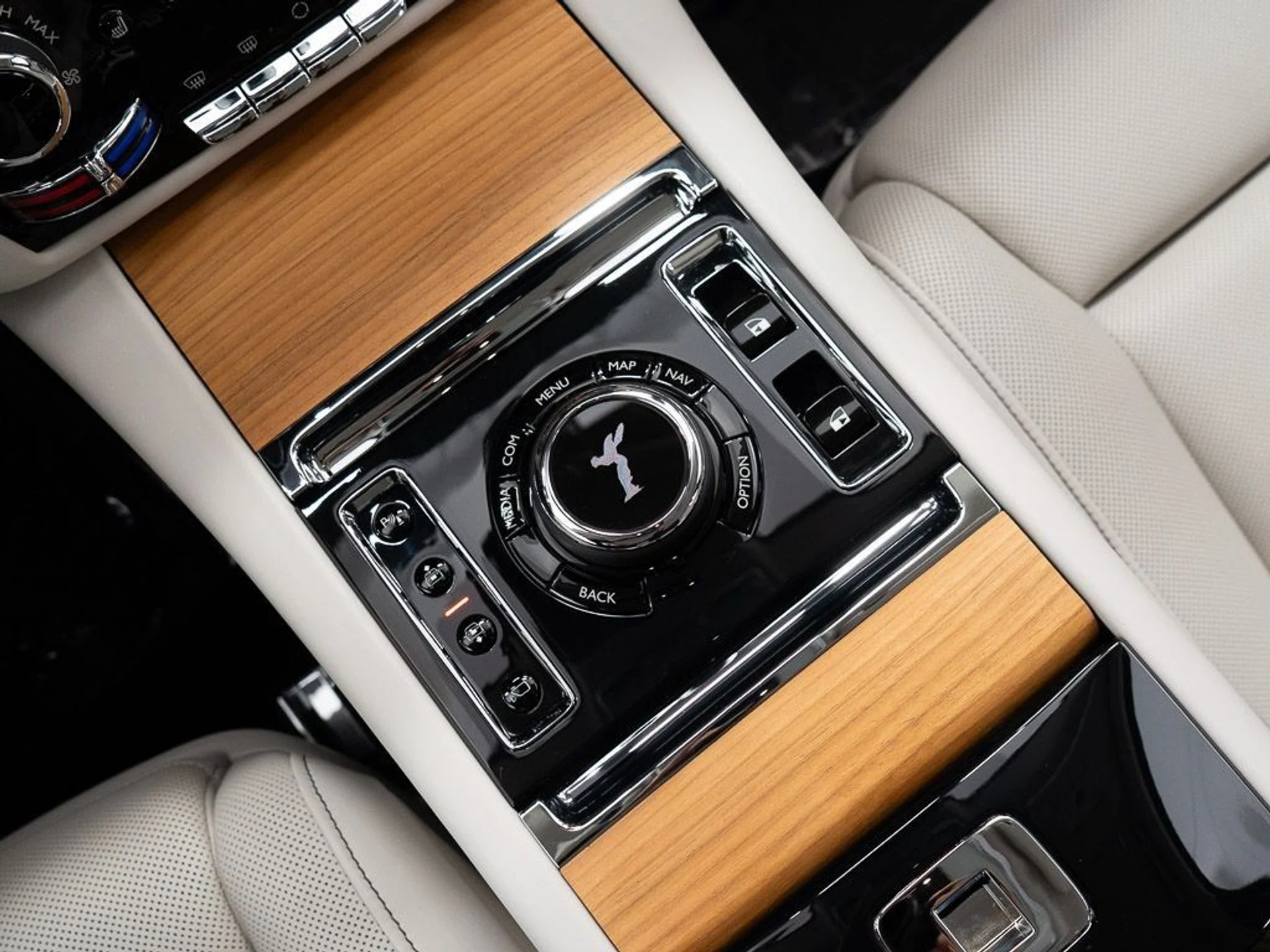 mph035_3911134637_75d0da403474139470b37928b8563700_9f13b473c8