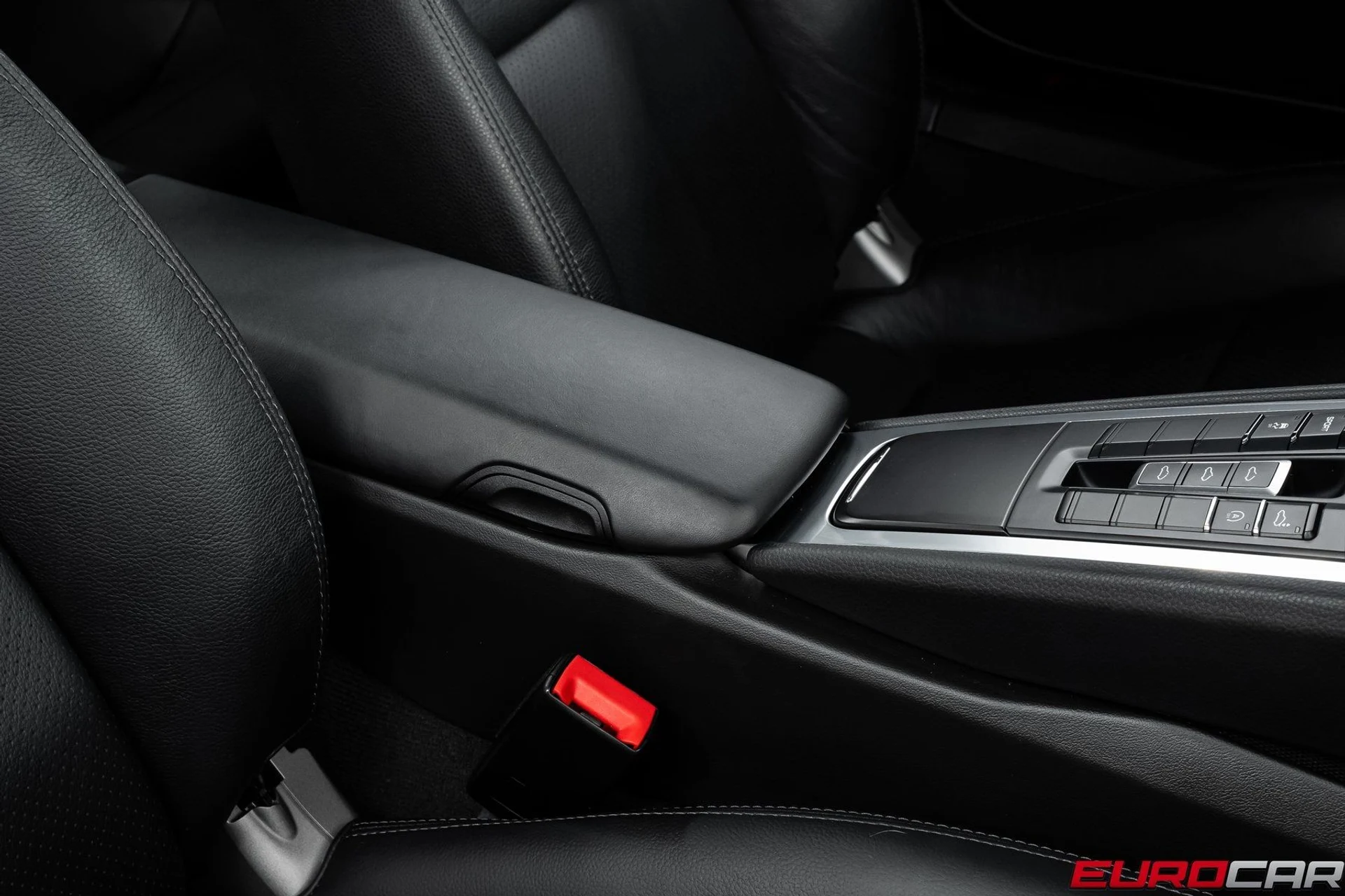 mph035_391128455_image_36_1f1dc43935