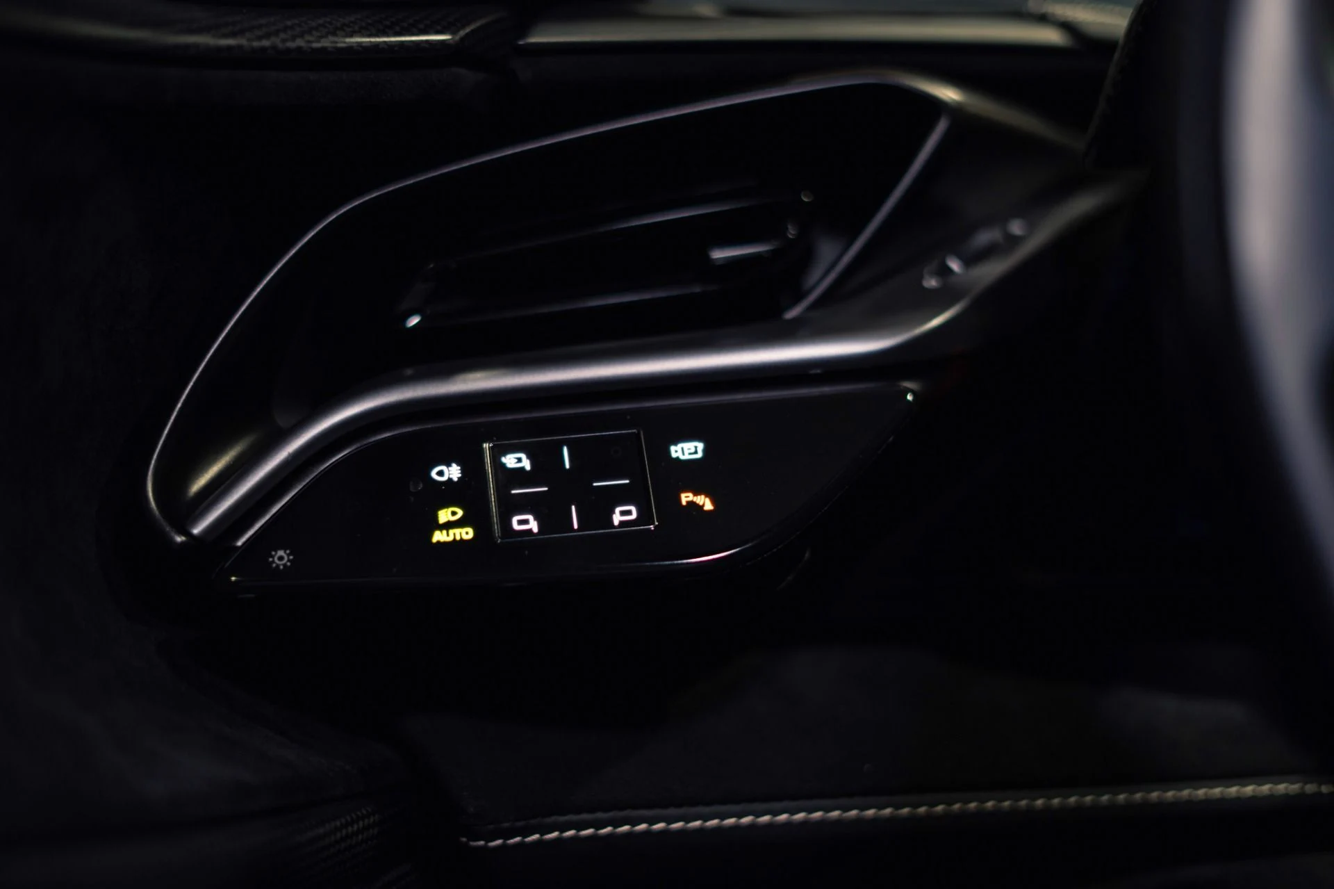 mph035_391760570_Used_2021_Ferrari_SF_90_Stradale_HUGE_660k_MSRP_1776712000_88620c8197