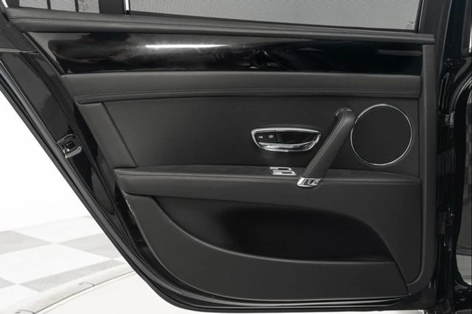 mph035_3920736285_U_Npqy_Cr7_UMOBIWB_9gc3_Tuspef84_92cf6f372f