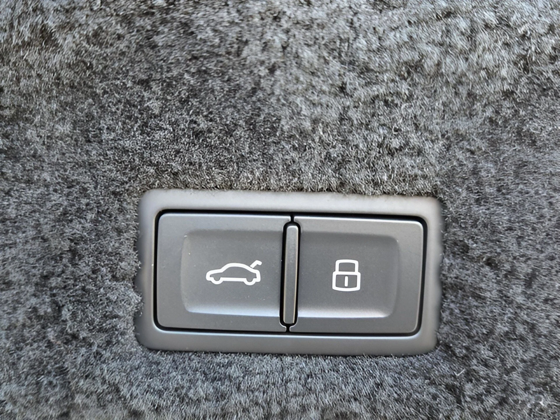 mph035_3933900327_1ee71d983123f169106274dd2d062a86x_e0c5946e3b