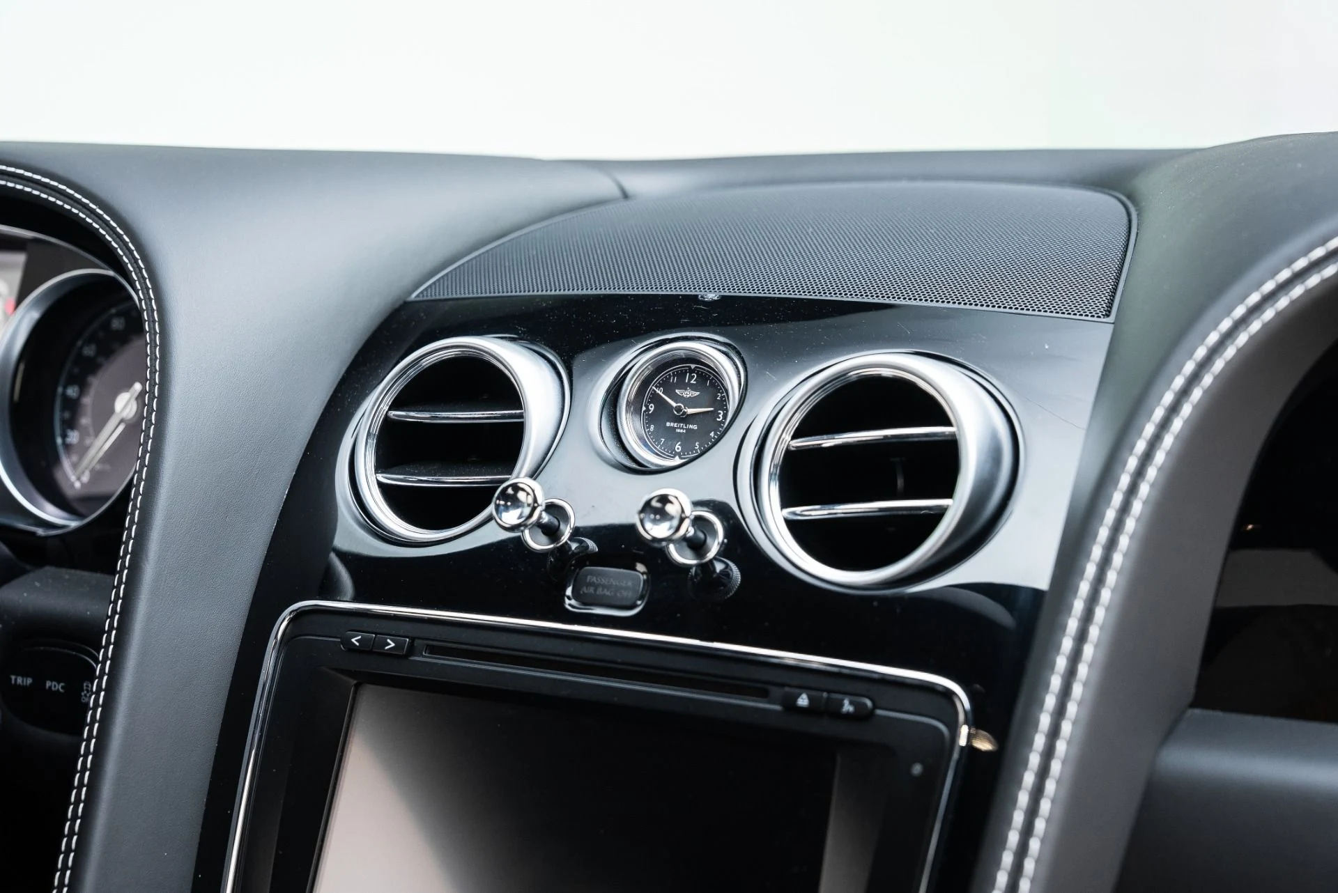 mph035_3945393034_Used_2017_Bentley_Continental_GT_V8_1768413688_e655f33c5b