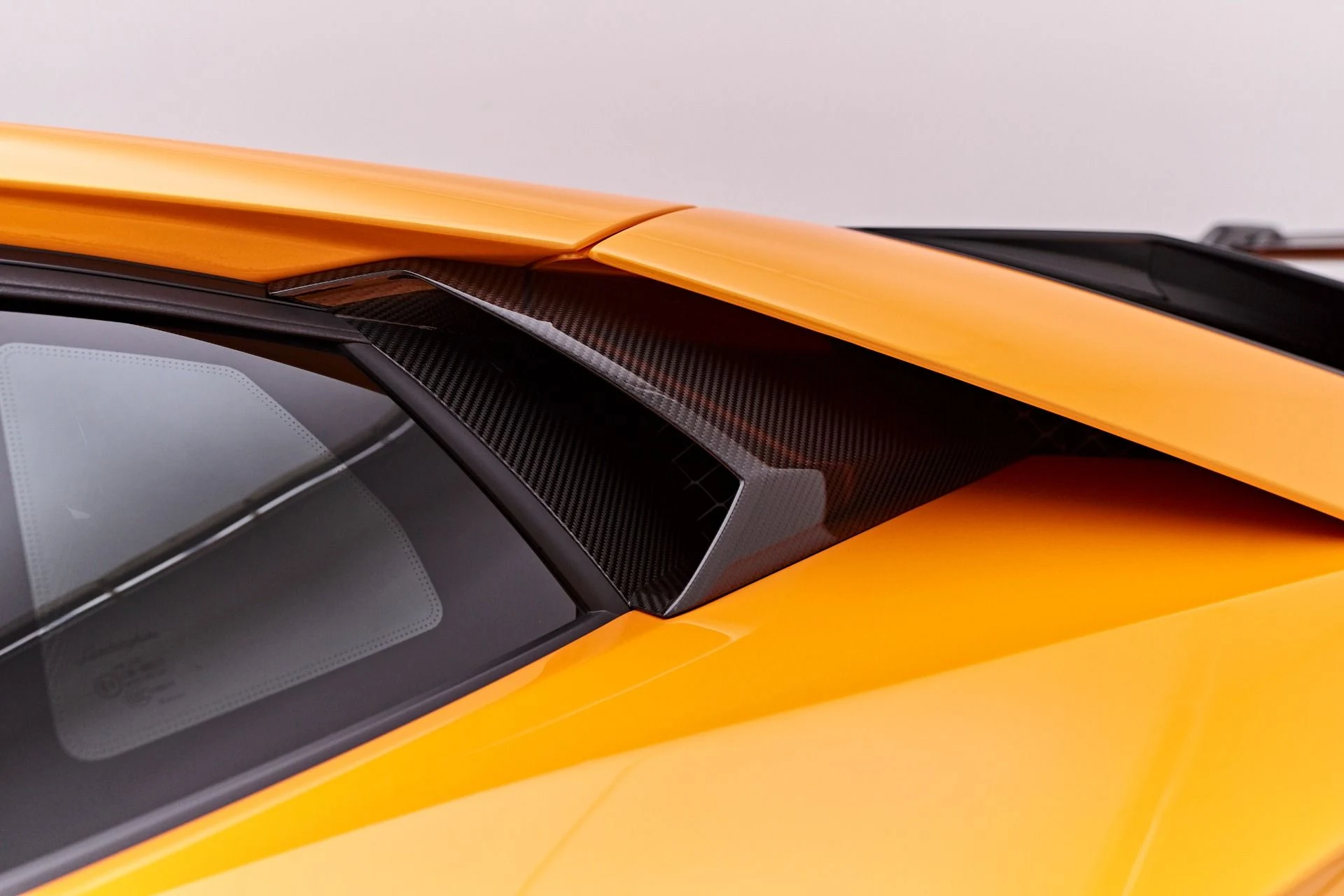 mph035_394868094_Used_2021_Lamborghini_Aventador_SVJ_Base_1755224573_eda4d61a13
