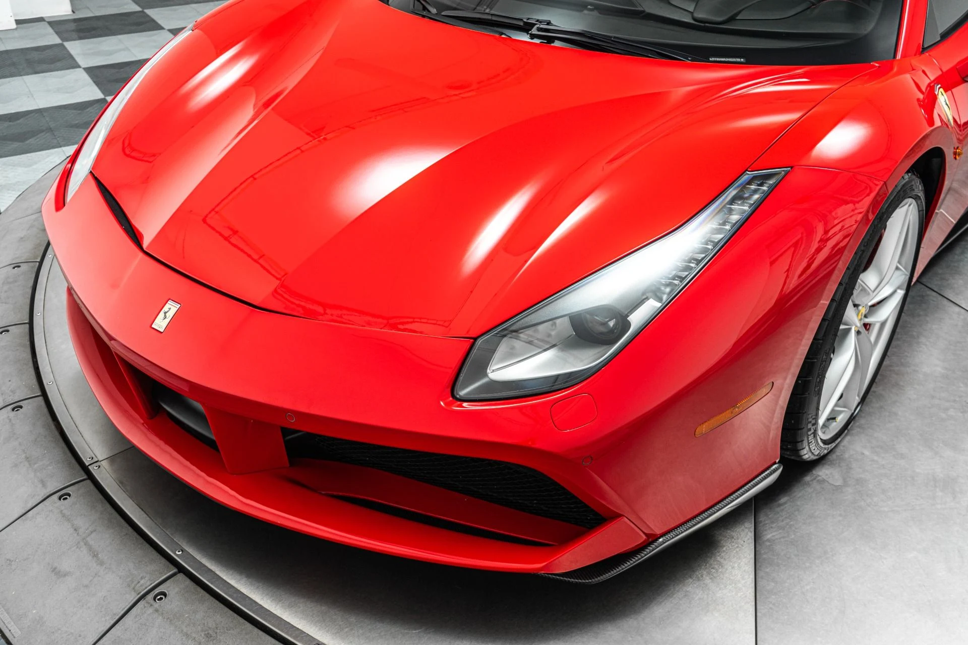 mph035_3953963935_Used_2017_Ferrari_488_Spider_1776892086_b6f0af035c