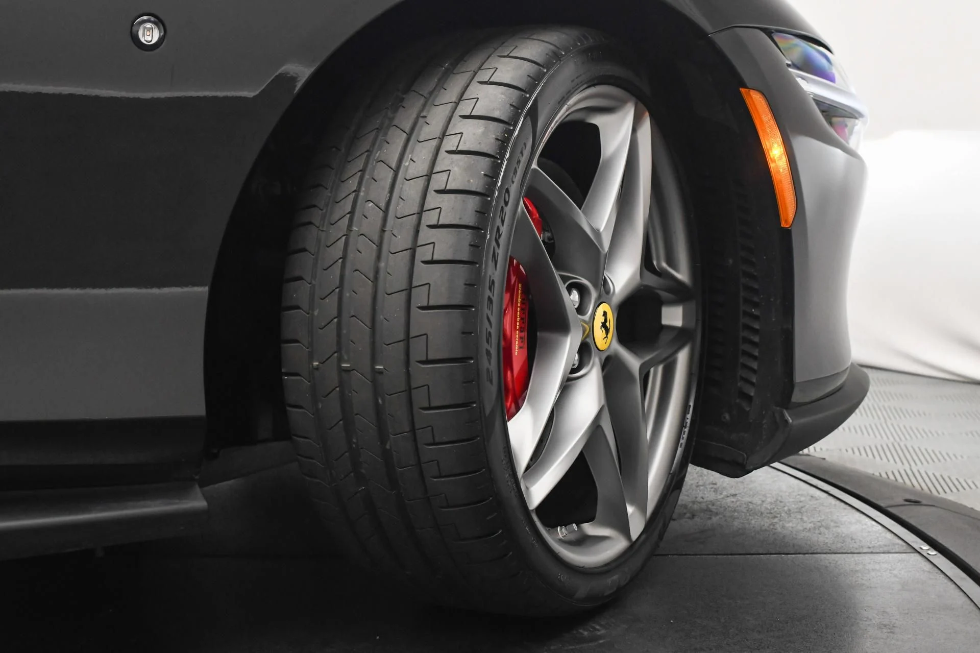 mph035_397110249_Used_2024_Ferrari_Roma_1755159554_79ad085228
