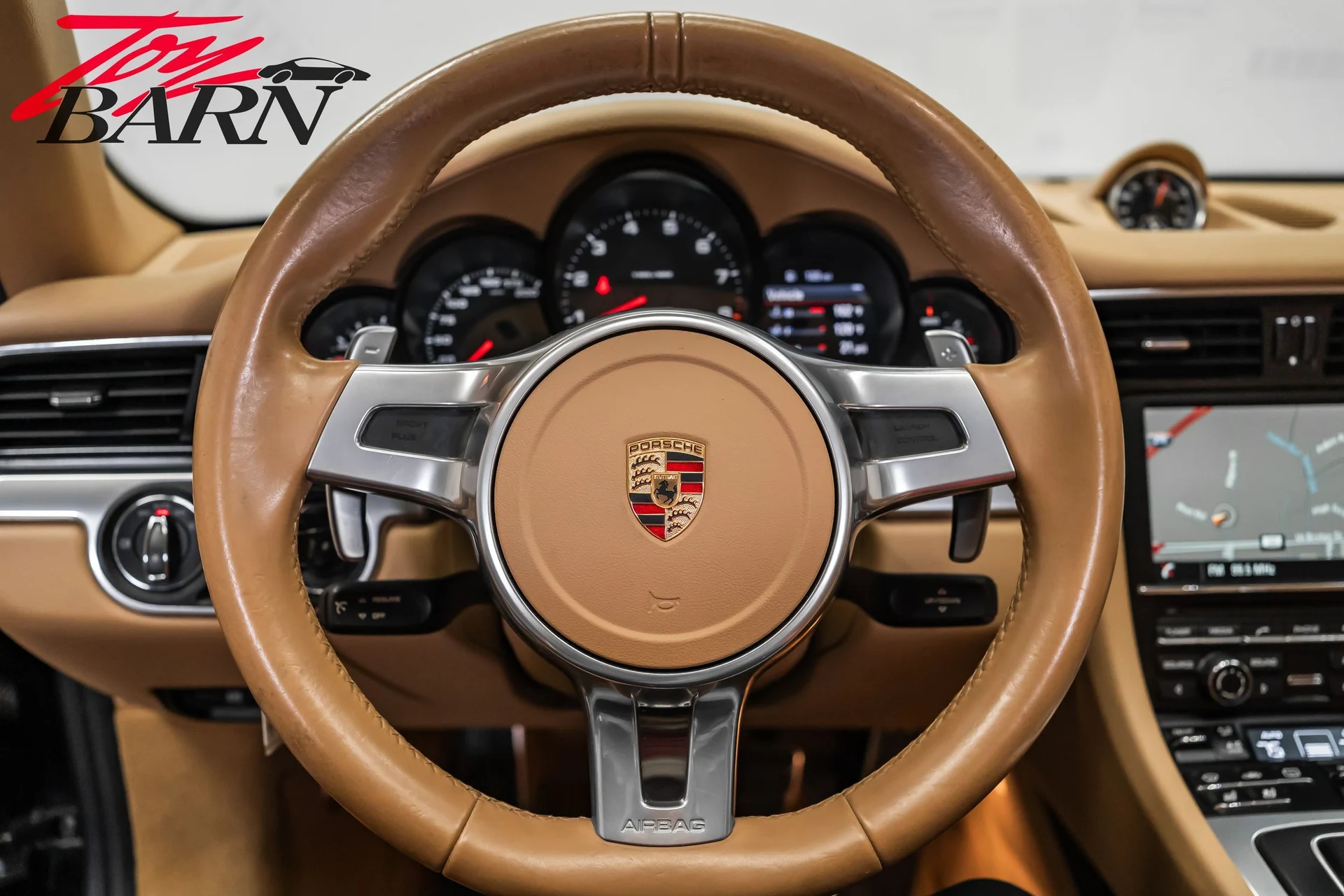 mph035_398775932_8e9462d611e5de2da5f84c850bcccb96x_d8c8da05f2