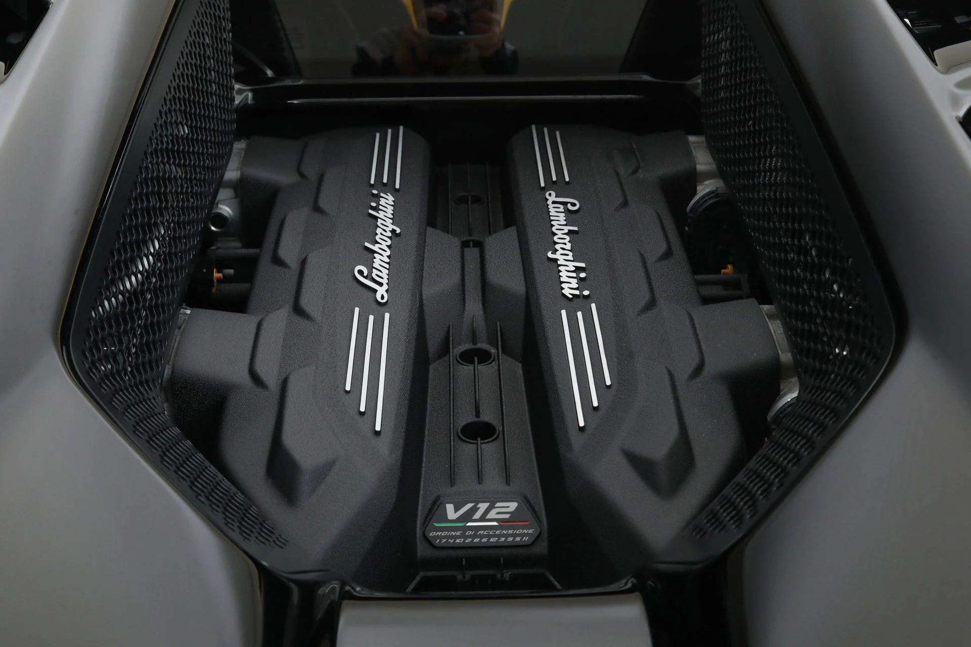 mph035_3991712846_c09456aa3d209a55d41cab2ed9525960_7d1af8e932