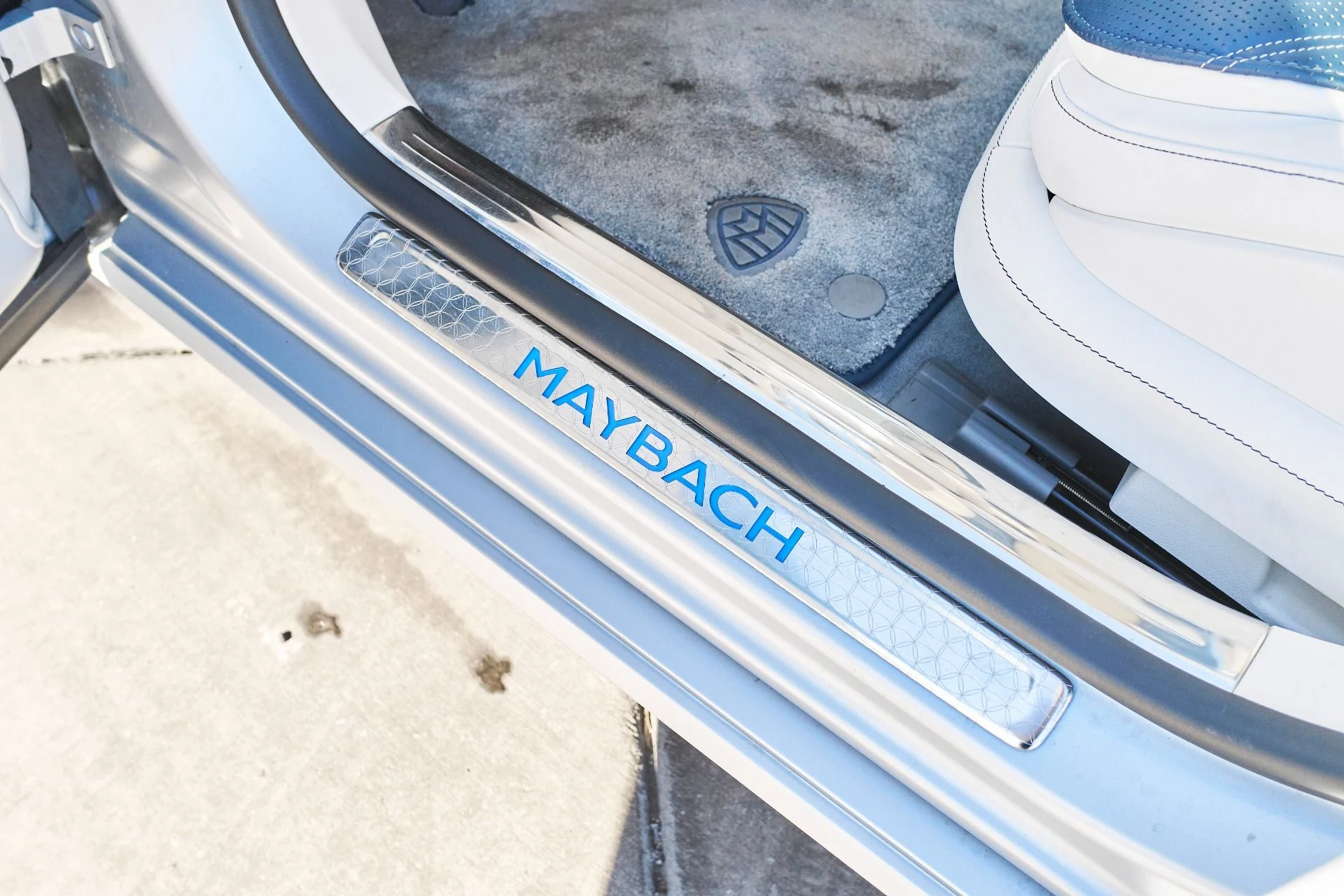 mph035_3998862409_Used_2024_Mercedes_Benz_S_Class_Maybach_S_680_1765936801_578c0ed876