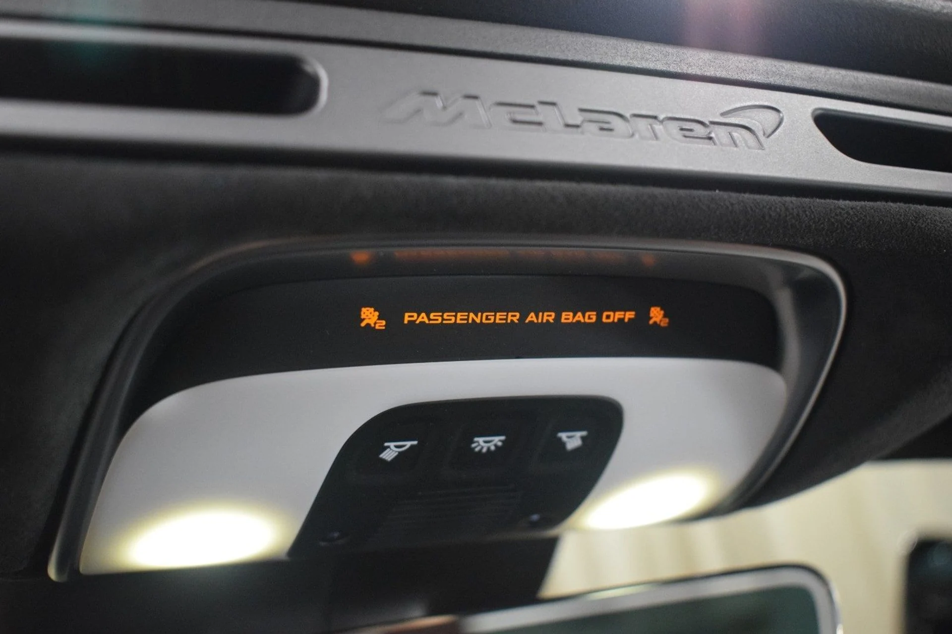 mph035_3999664783_f4dc8e6f559377d809d2fe7b08242e65x_5ce34d10f9