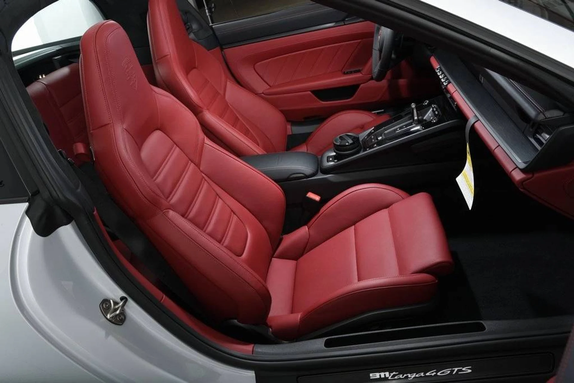 mph035_4001455025_eb2ff1ba8073789d911da2d96340a287x_7b2e4a03ff