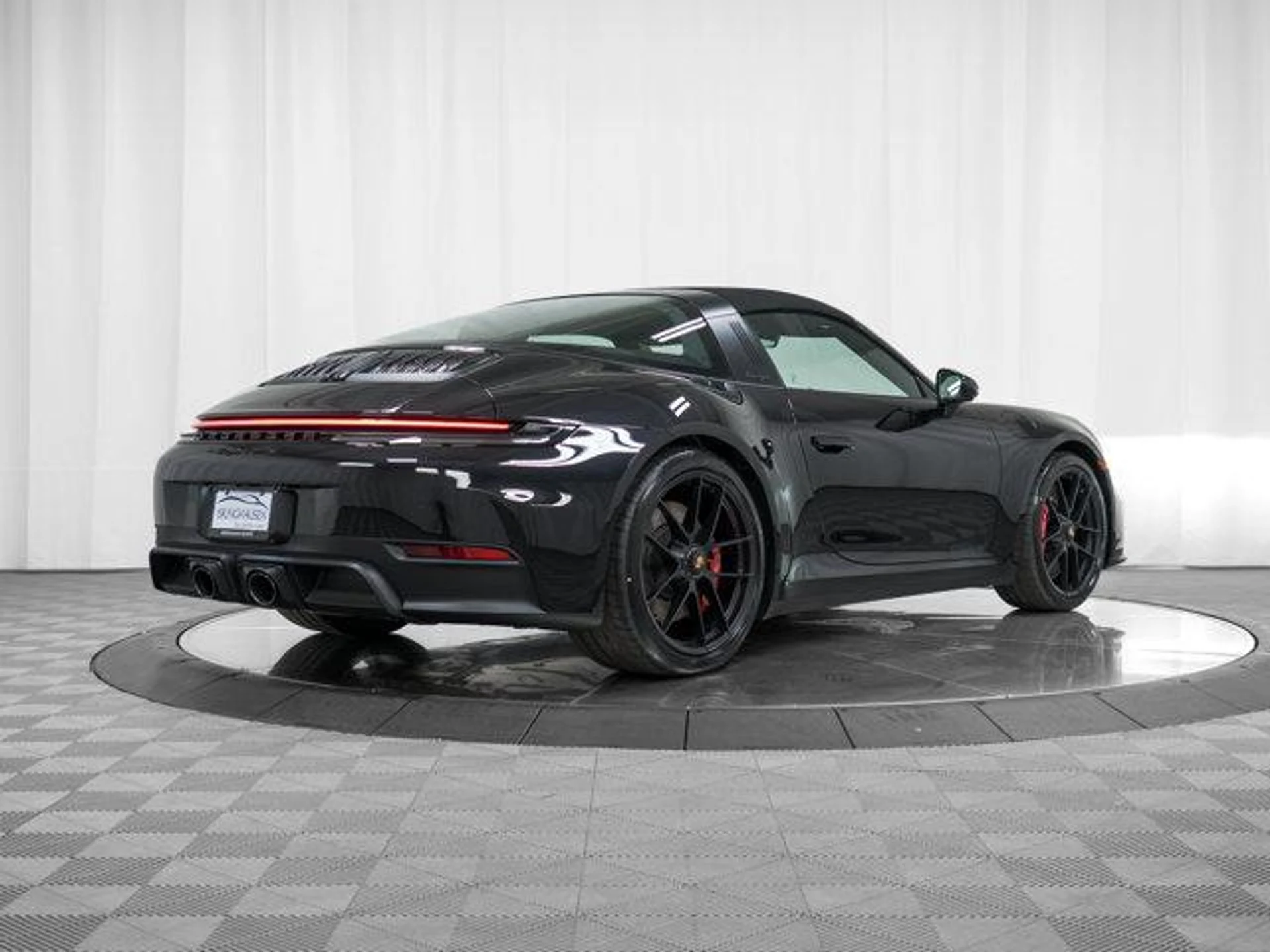 mph035_4007700686_u_Bo_V_Us_Ty_Hqn_Xi_Wk_F_Uv_OD_Xqp_AM_w_95214699ec