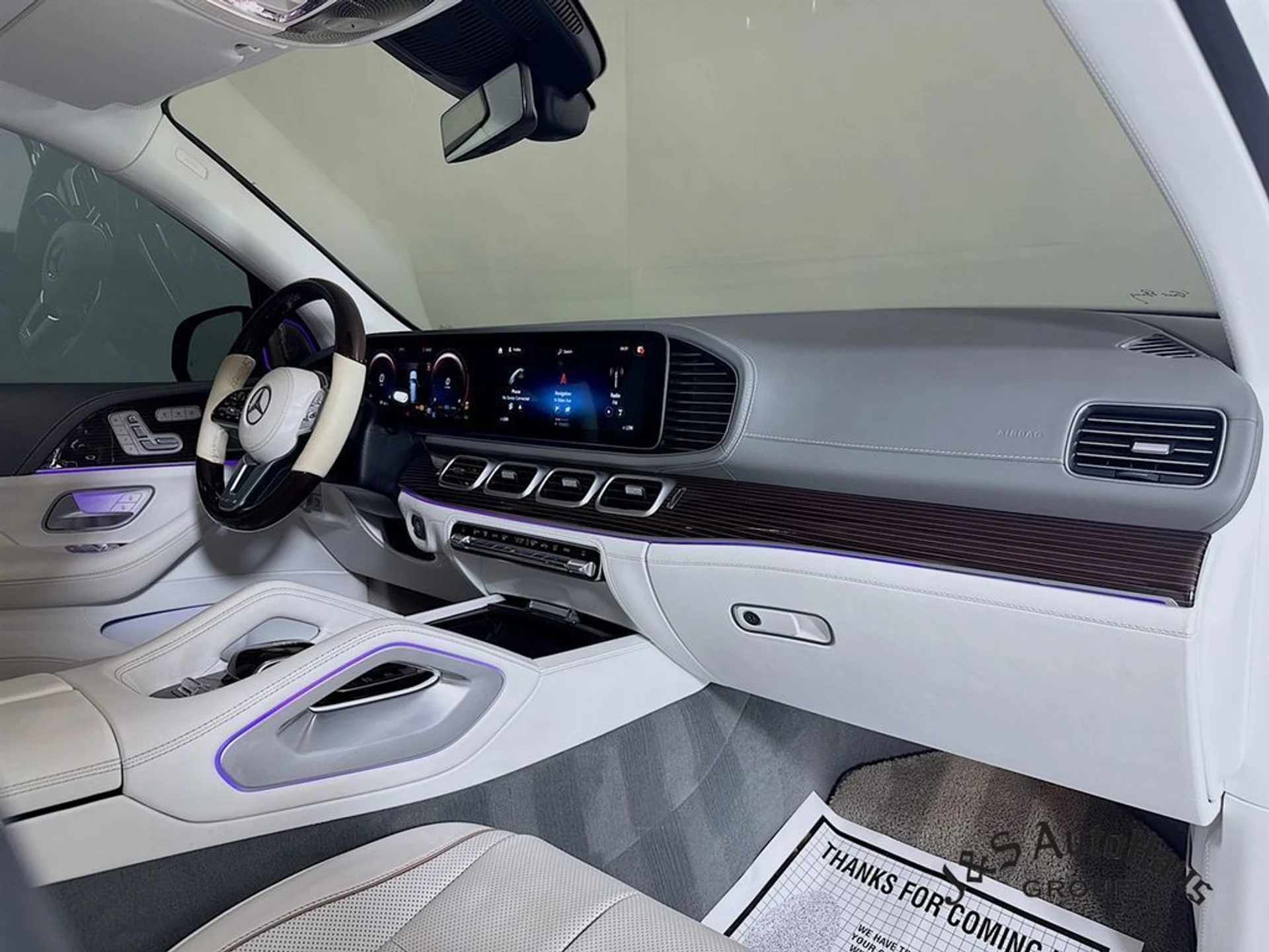 mph035_4021439876_ywogbxlakkc4feycnlcbqdwgqgts_68b20b558d