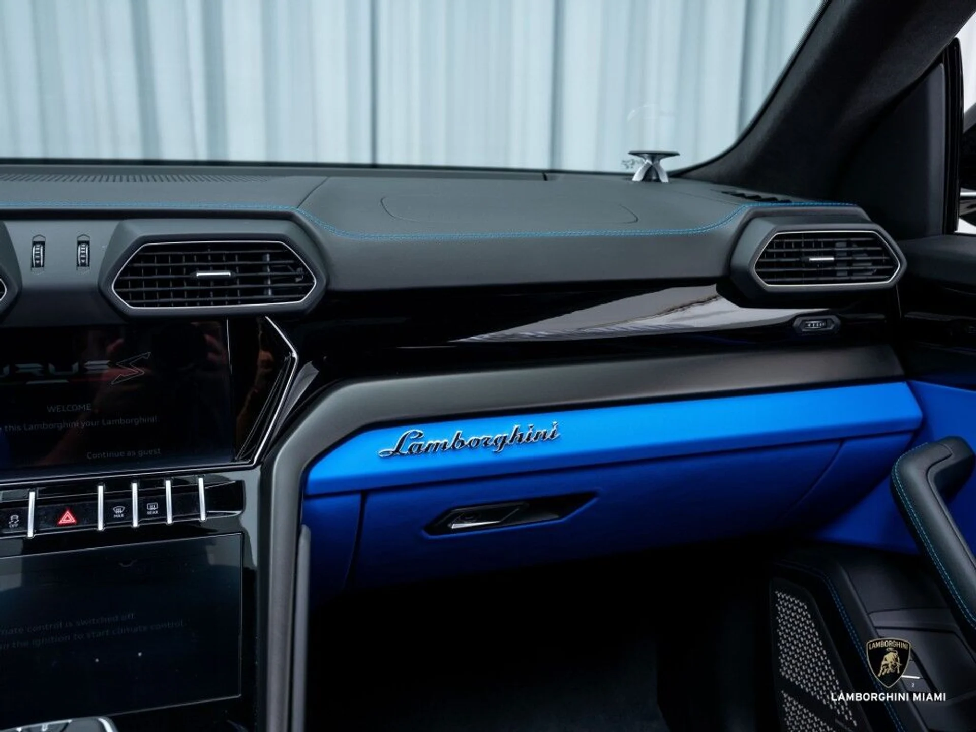 mph035_4023323210_951f00b8c4f8fbb12096769f875a040e_9db45d0c65