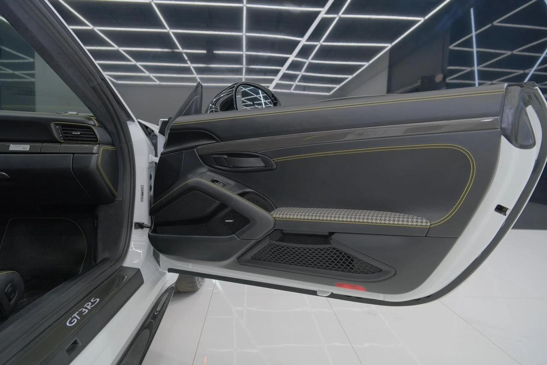 mph035_4037967615_c209378667dc71206a9597f9cc1cb290_12e21e55f9