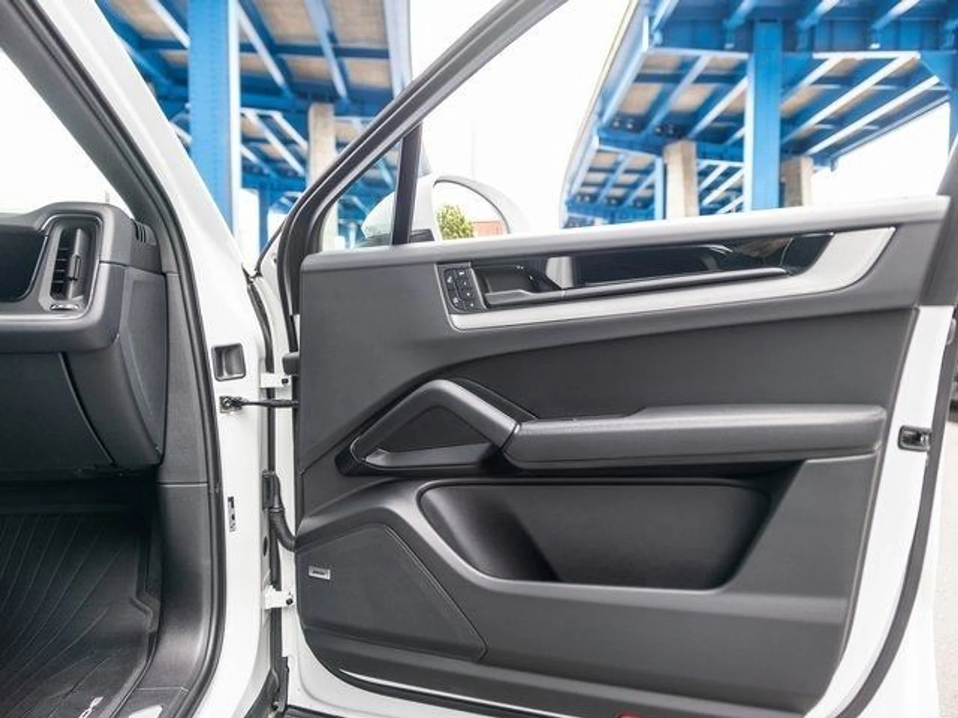 mph035_4041392171_36_73a048f67d