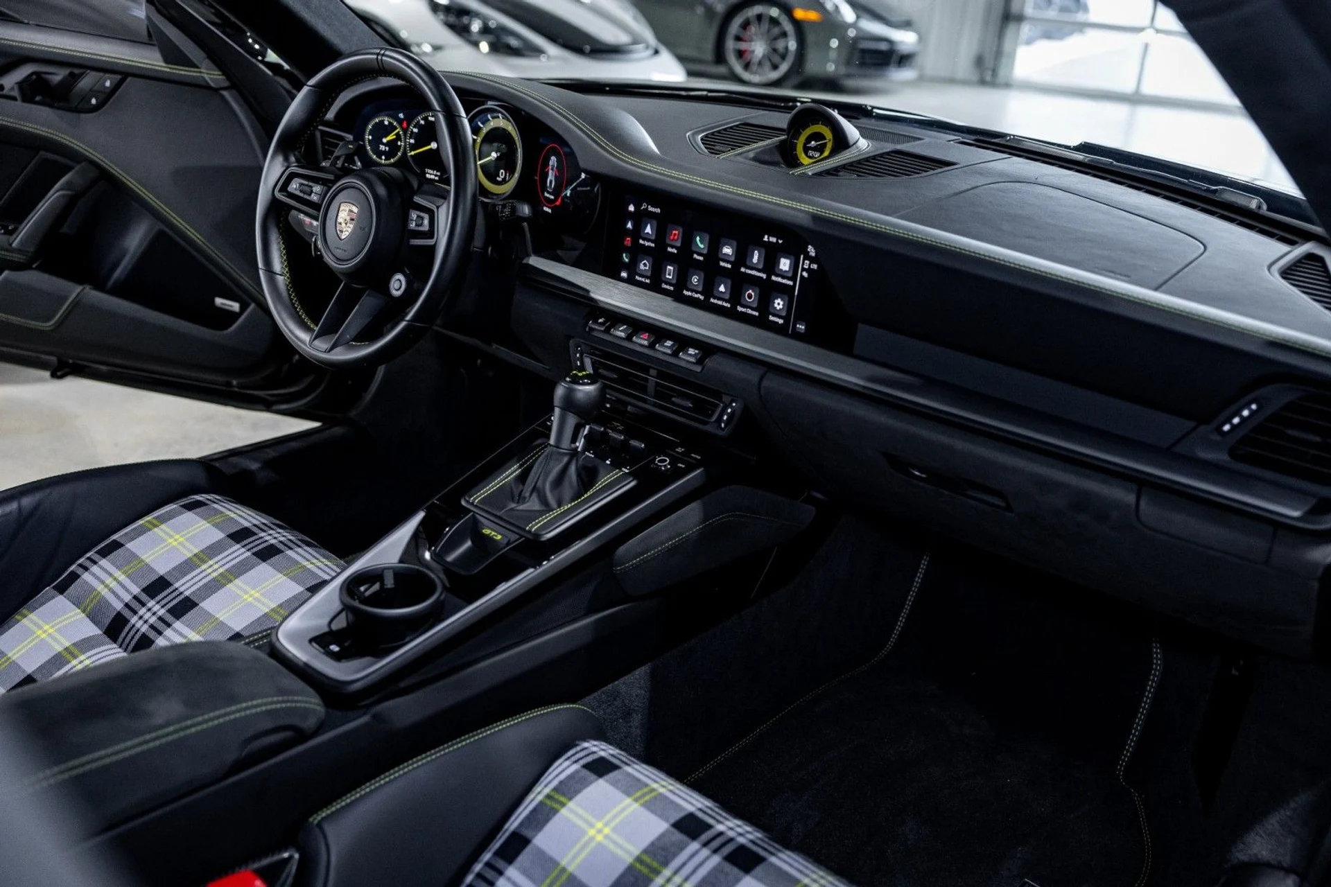 mph035_404596025_Sw_441db38627