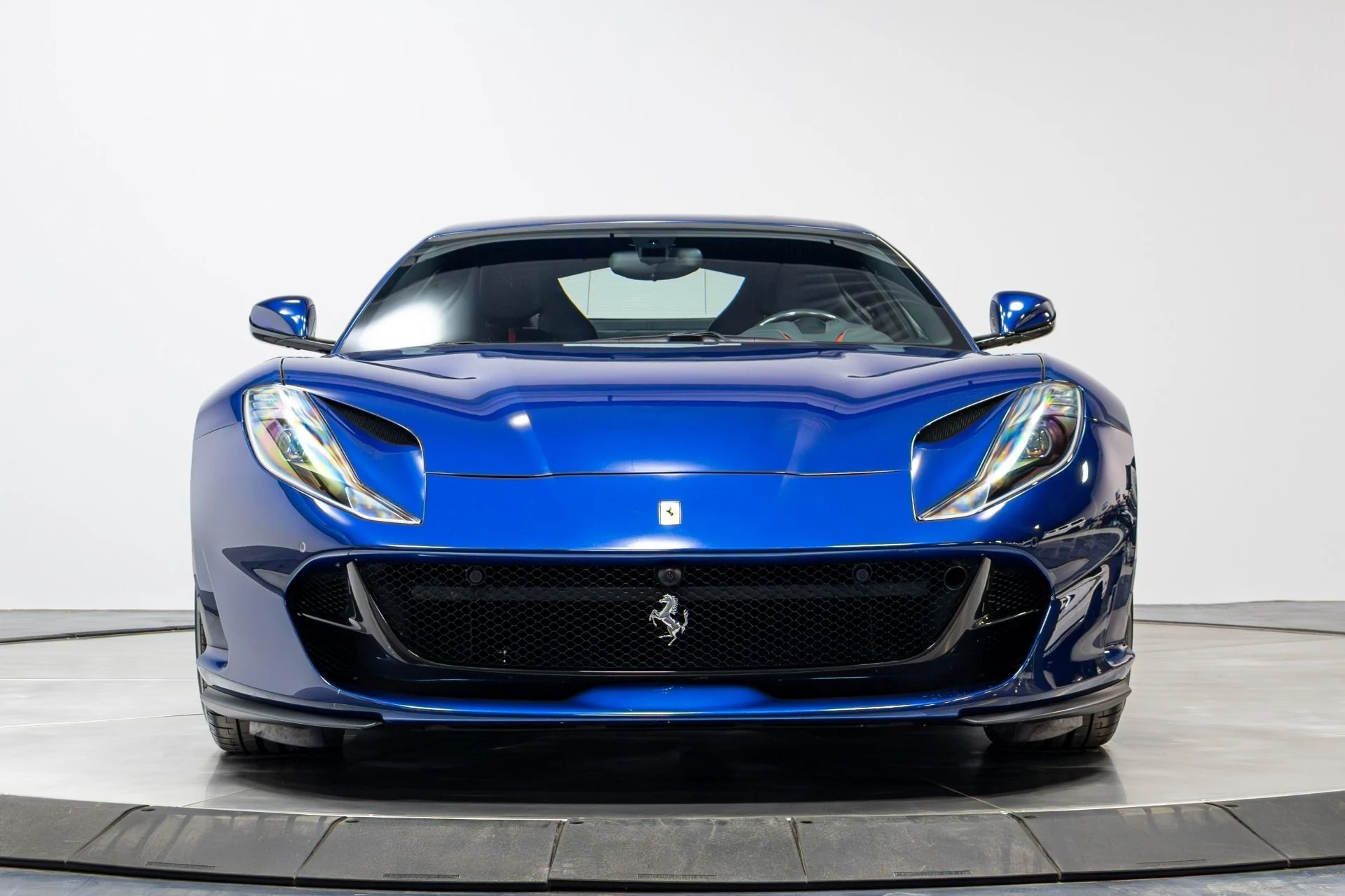 mph035_4050085048_Used_2019_Ferrari_812_Superfast_1774911934_1b7931e777