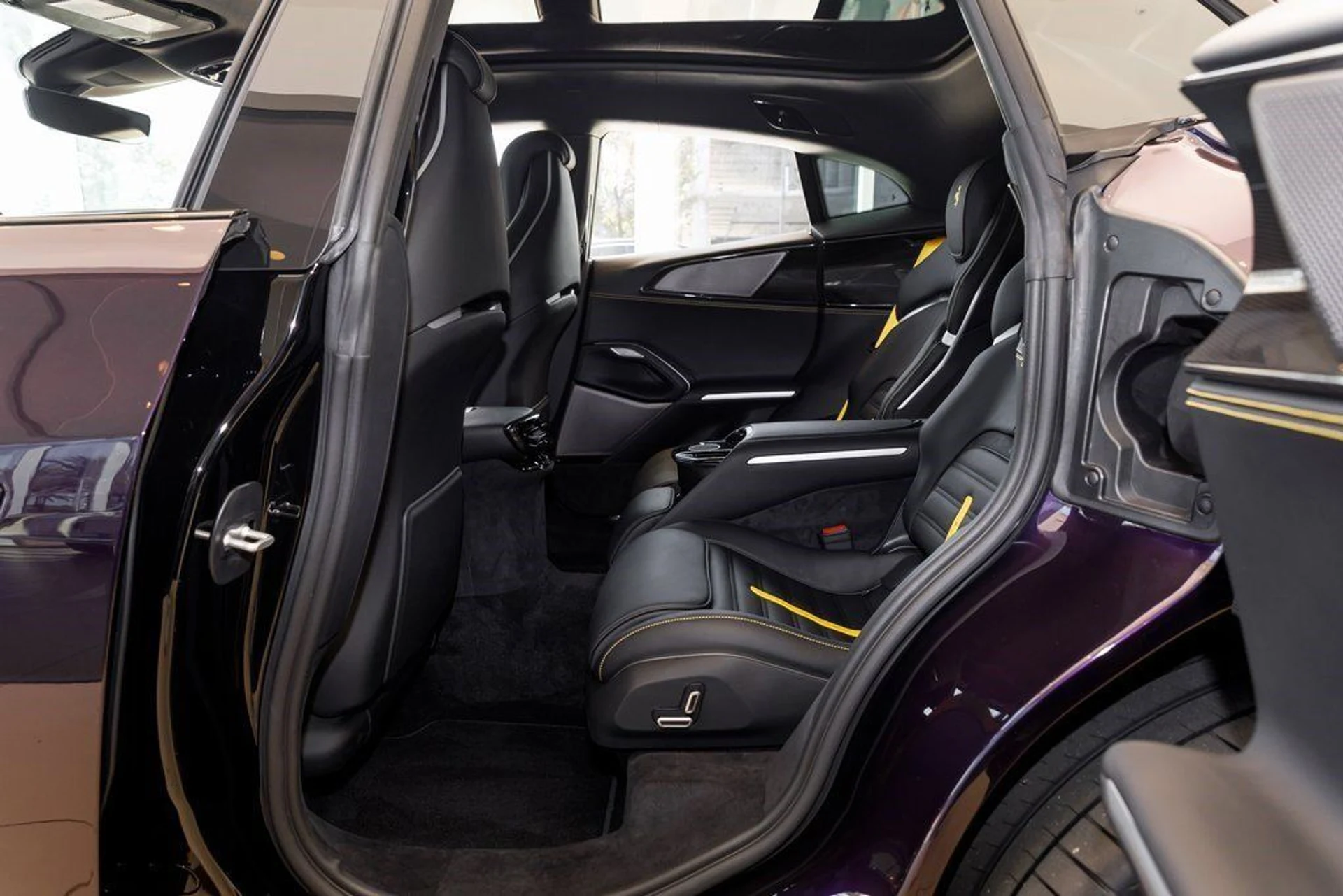 mph035_4085985546_a3a17567fa92535fc5dd2a4feea279f3_ff1c81066e