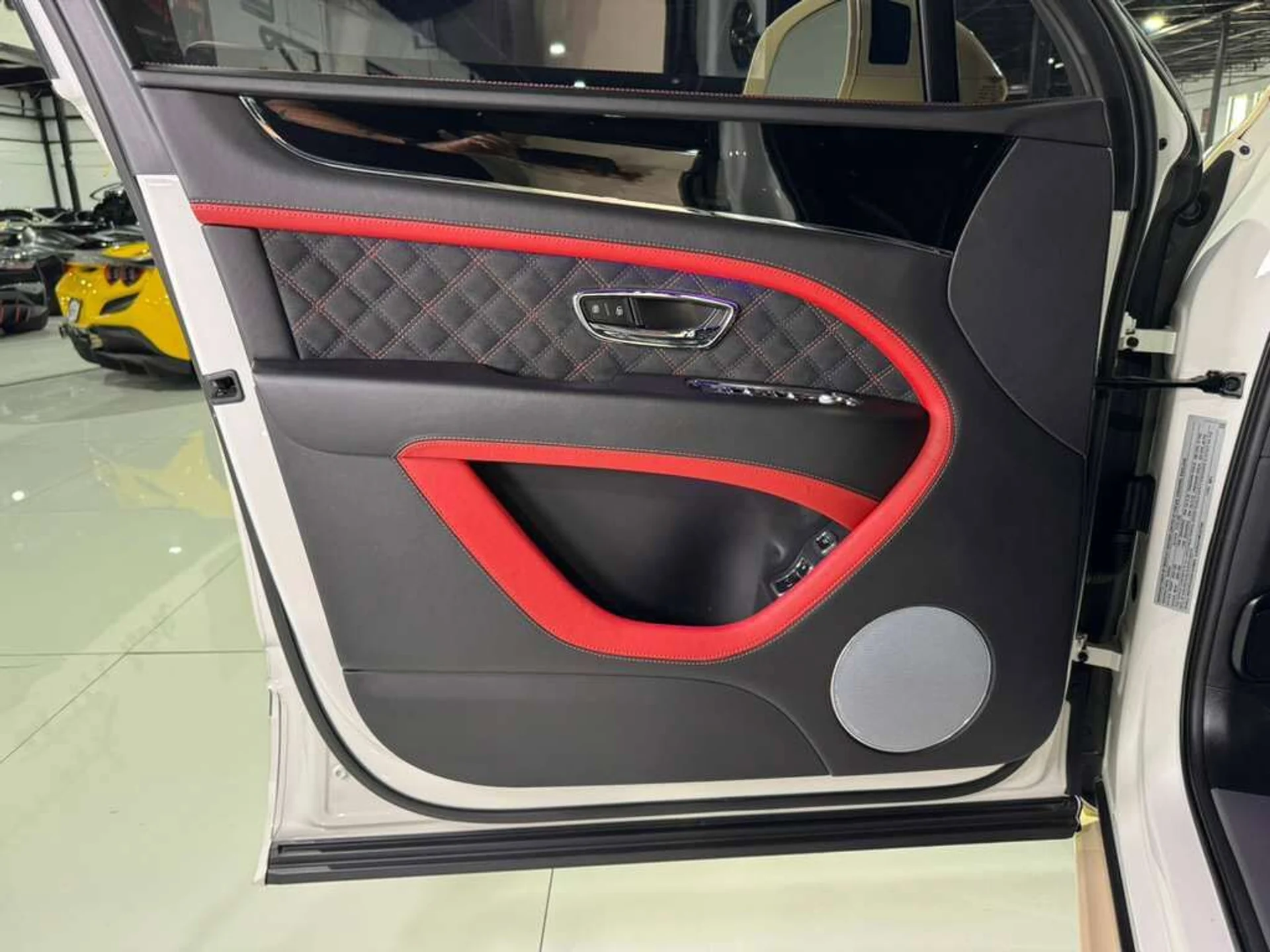 mph035_4091290183_1d66b3d96b5b6f7ffd02522b63039aa3_c14766129c