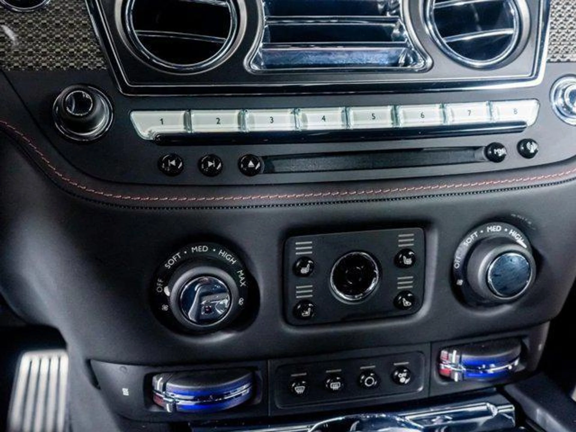 mph035_4091293799_X_Wsx_Ov3_D_Aa_K40x_G_Shf_V5xq_LB_4y_E_55609a7dee