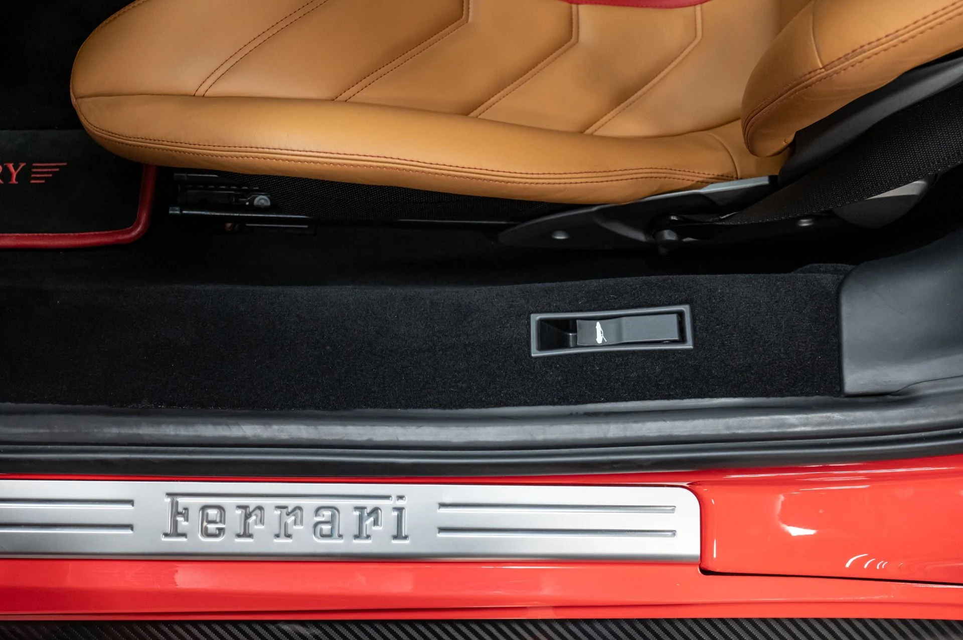 mph035_4094535077_Used_2016_Ferrari_488_GTB_1747692594_9be438368b