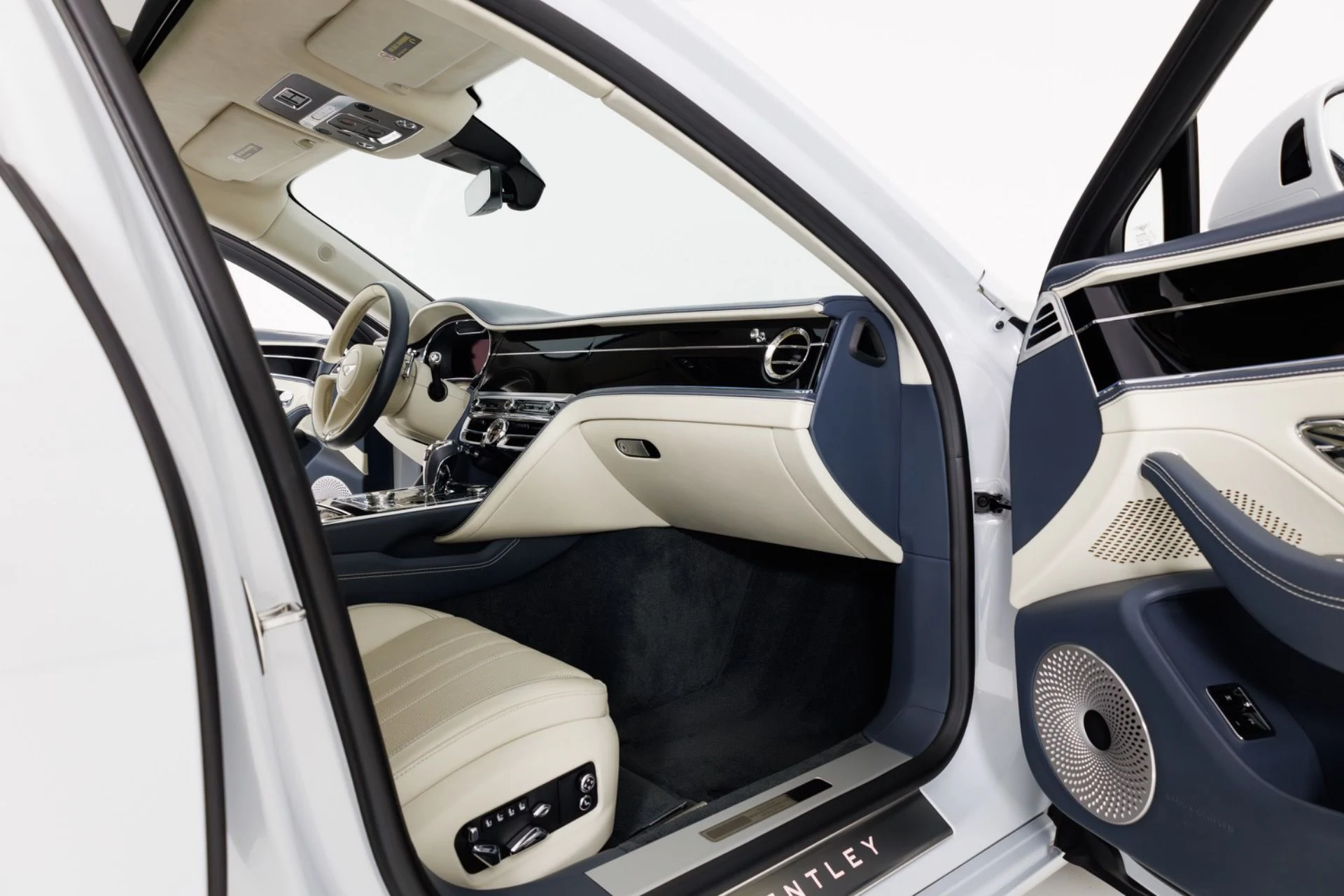 mph035_4103151088_Used_2020_Bentley_Flying_Spur_W12_1776899556_d8327ad390