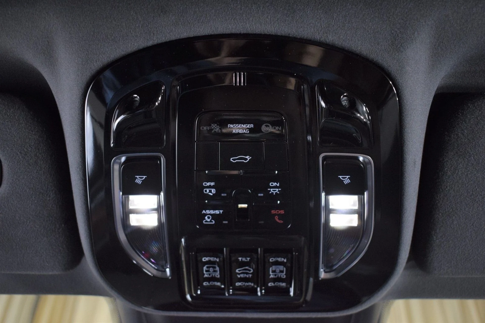 mph035_4107094651_1332acfabed45316b2104e35bac3b483x_21867e6516