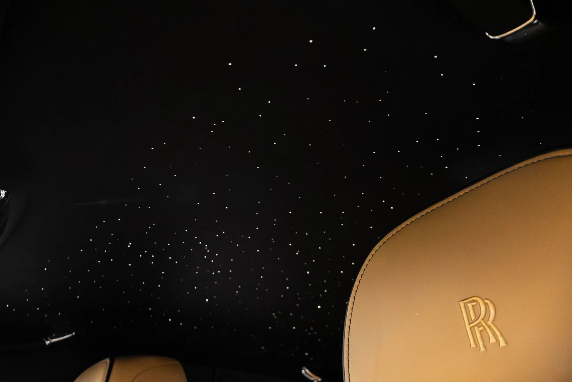 mph035_4119426952_Used_2022_Rolls_Royce_Ghost_1767138760_9a3d807da8