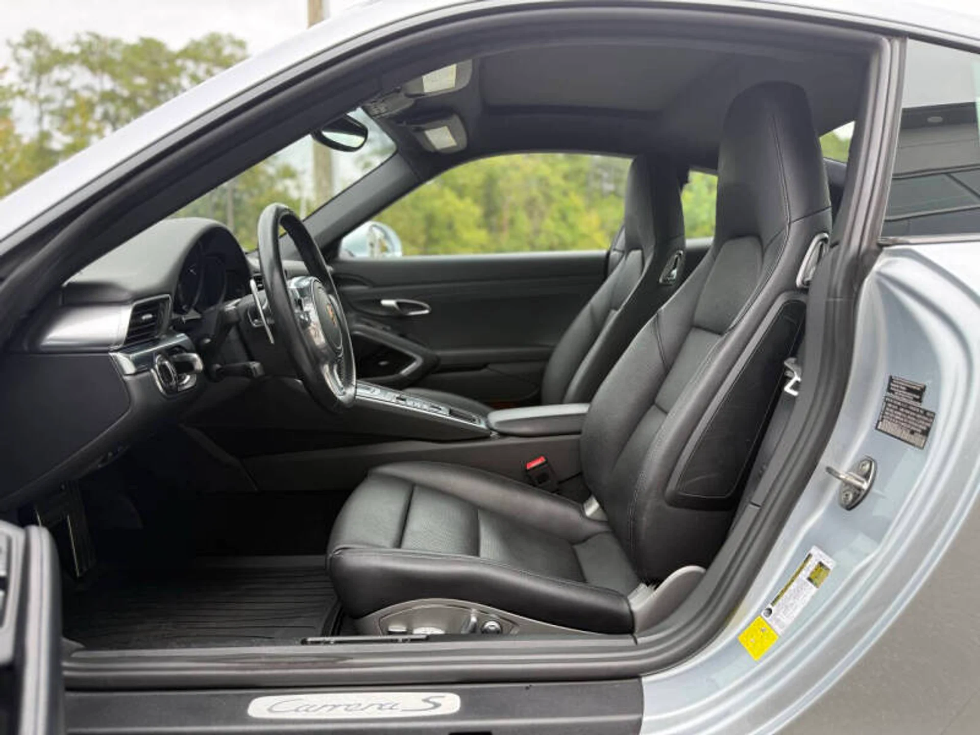 mph035_4133537135_2014_porsche_911_carrera_s_2dr_coupe_078bf75daa