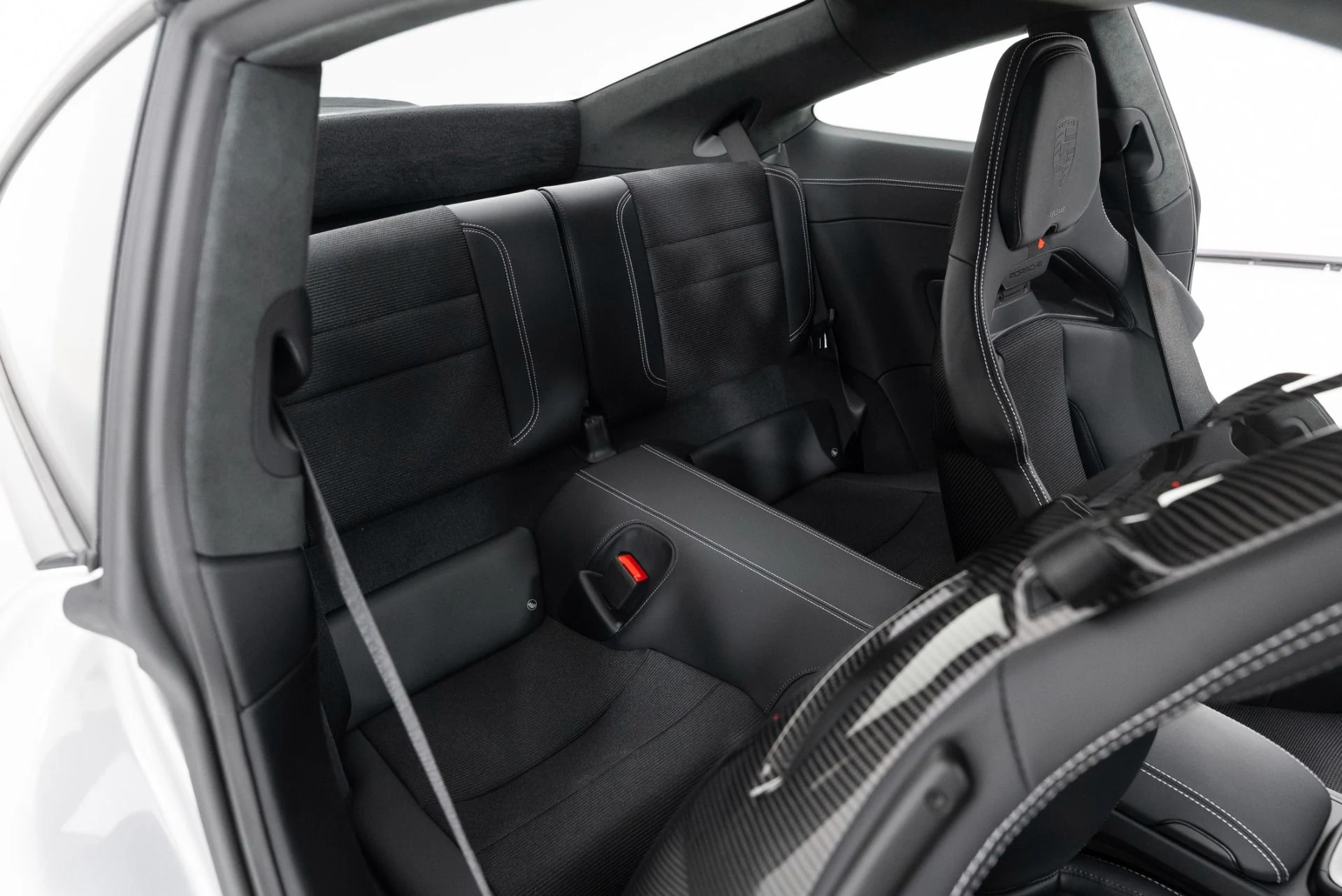 mph035_4153046329_Used_2025_Porsche_911_GT_3_Touring_1758929810_16c30421e0