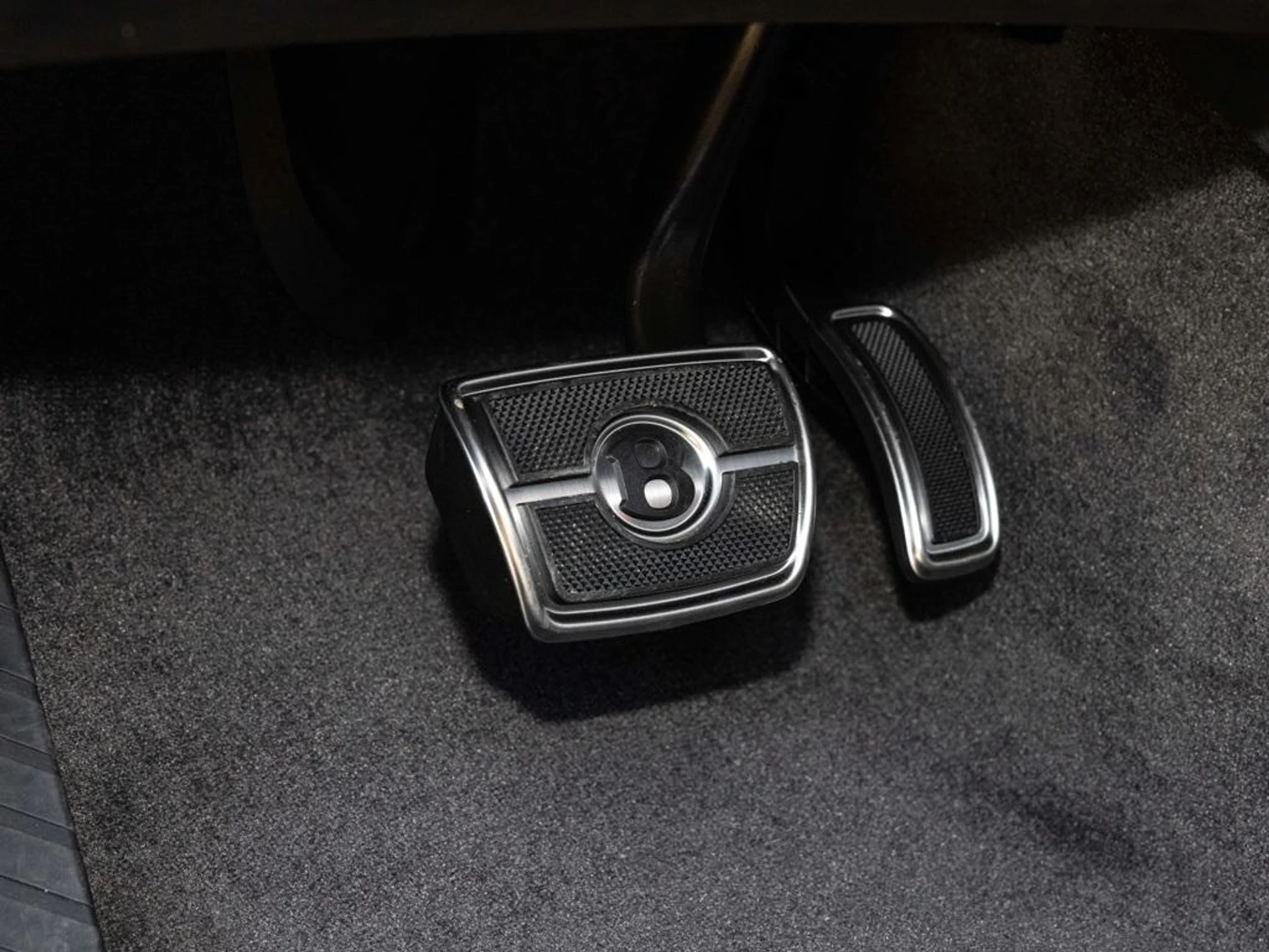 mph035_4167237981_480276648_69384759b4572ce7810abc10_ca9a0320b1