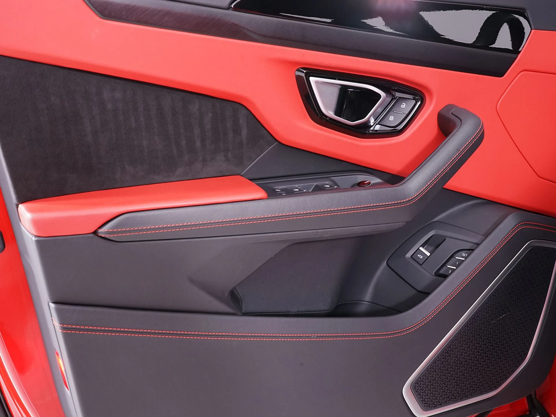 mph035_4178023735_dc60d7ba77a02099eae85044c5bd223bx_ab9d48799b