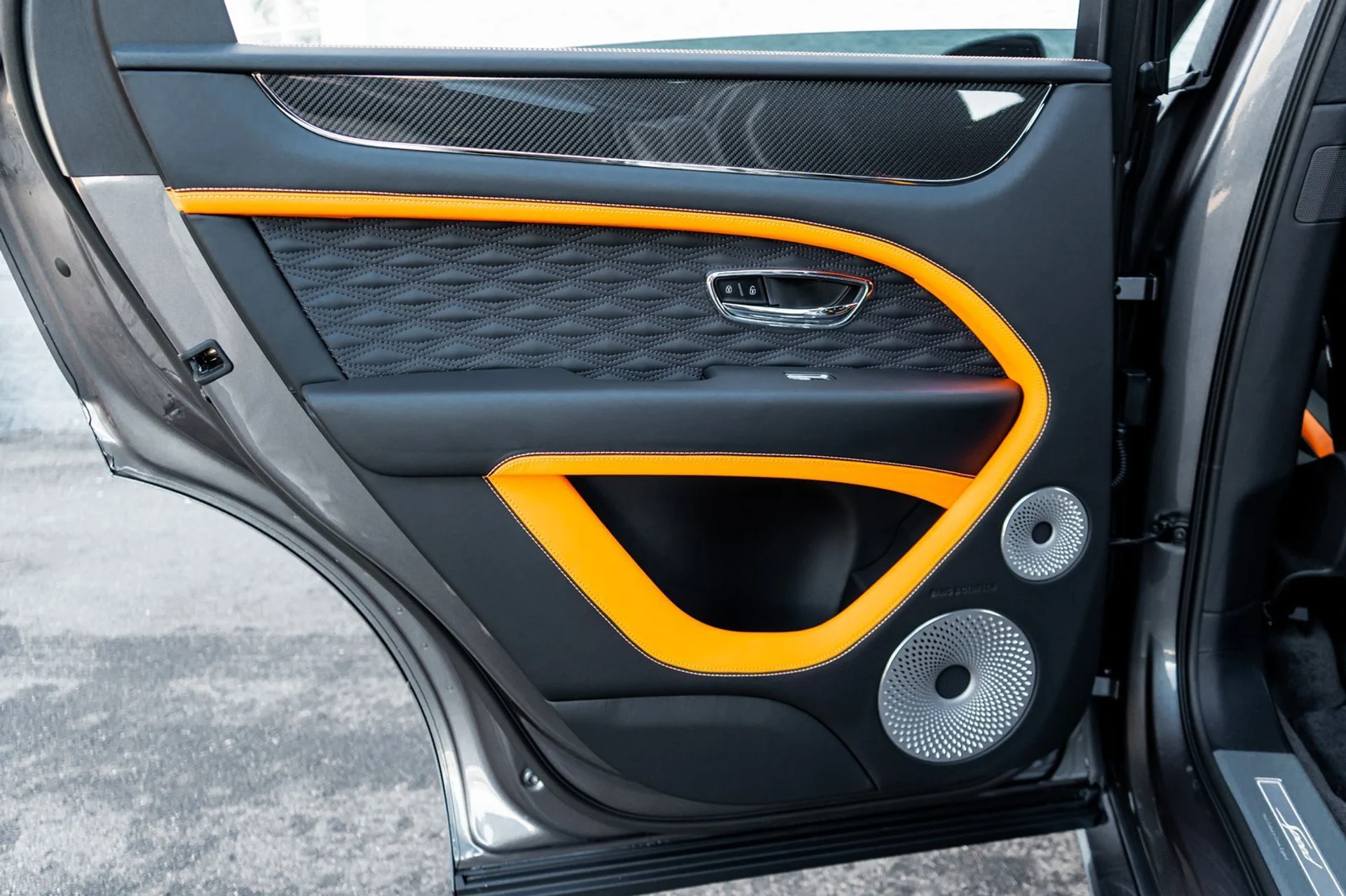 mph035_4186857017_22cbbb3e_b39f_4787_9486_54804e974a97_ad12ecb376