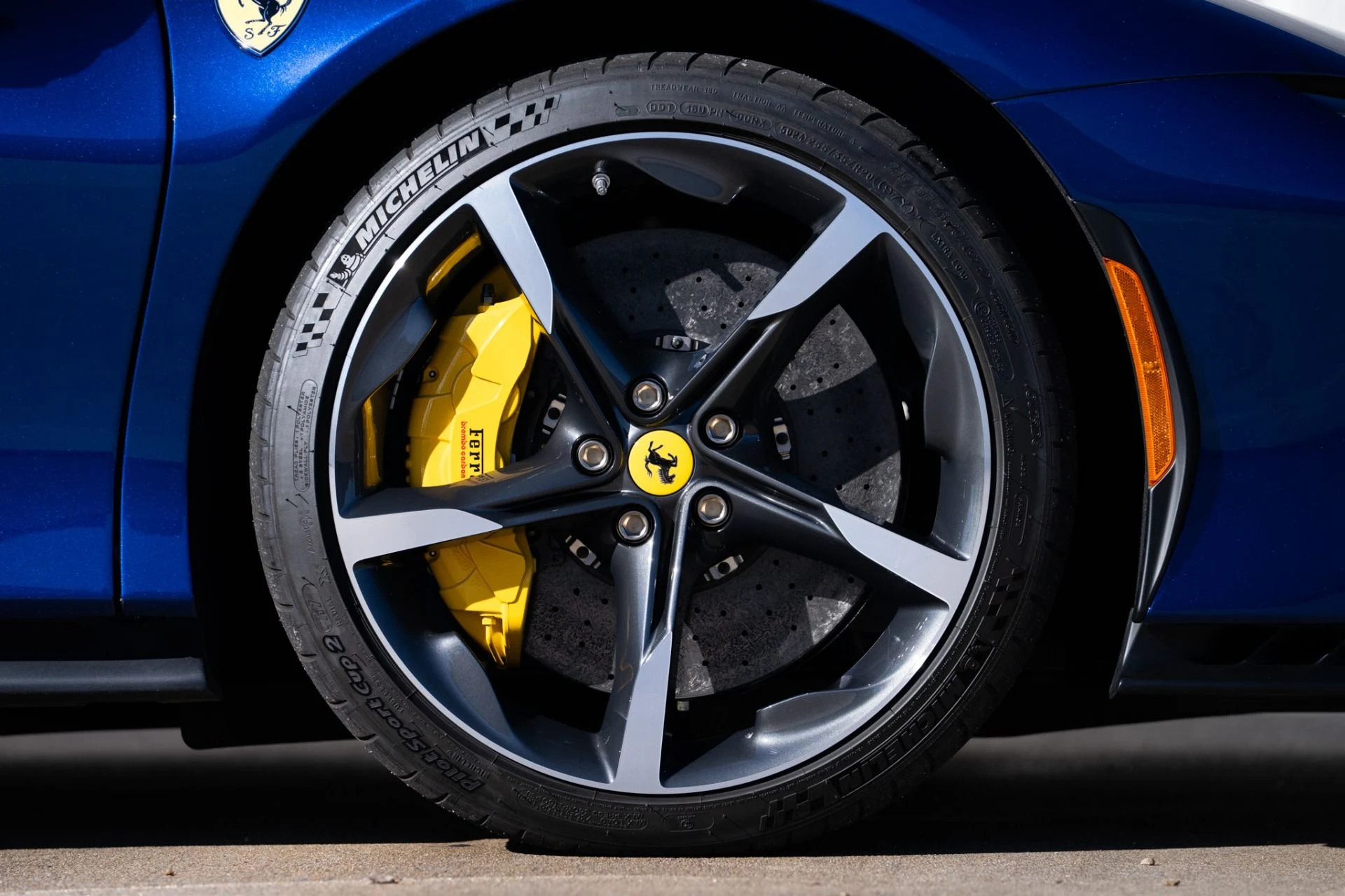 mph035_4190997267_Used_2025_Ferrari_SF_90_Spider_1768411390_6f13406e73