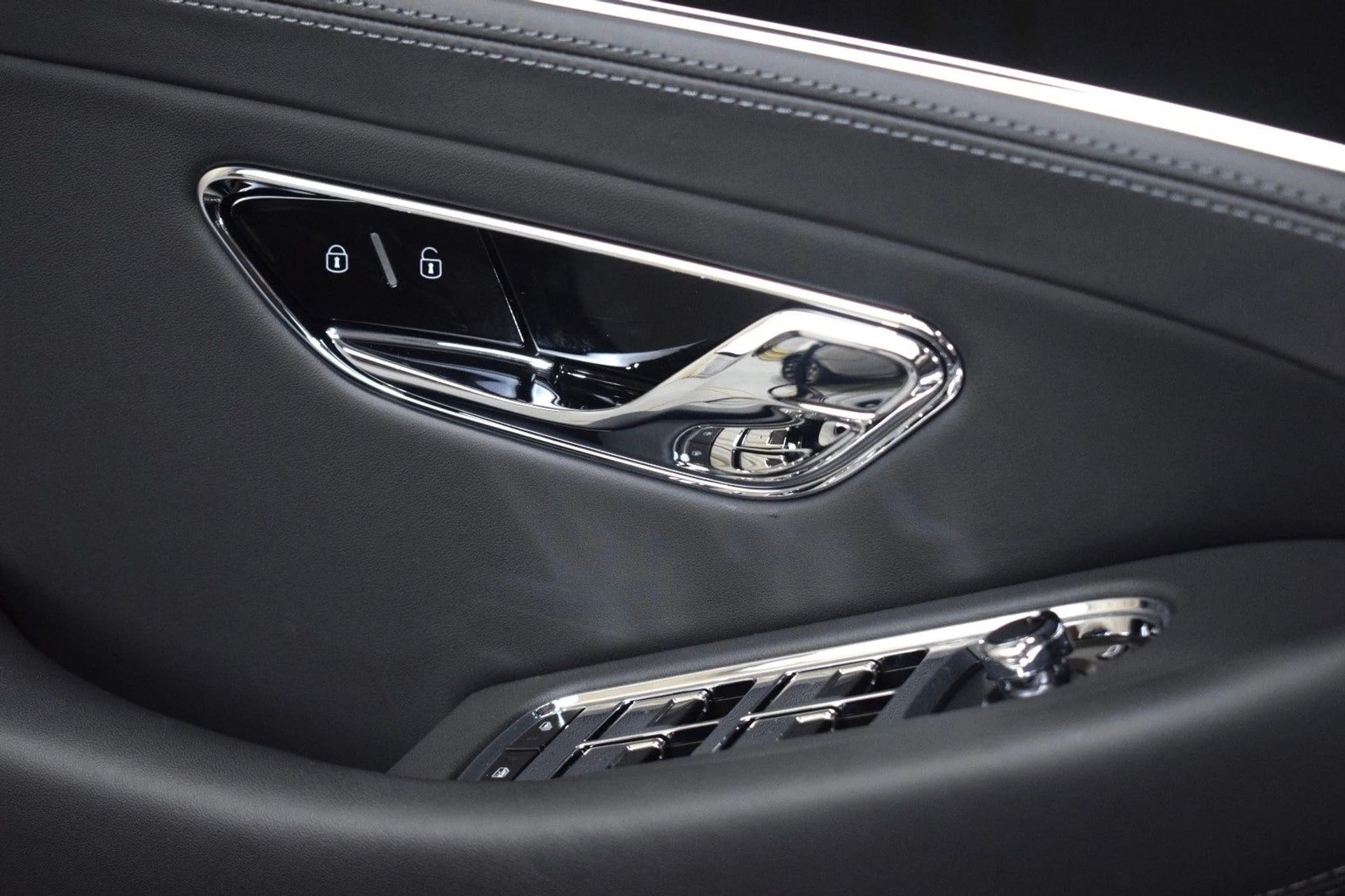 mph035_4198462353_e776049aa70fbd9f0afb686dacb2cd82x_47ad1a19b0