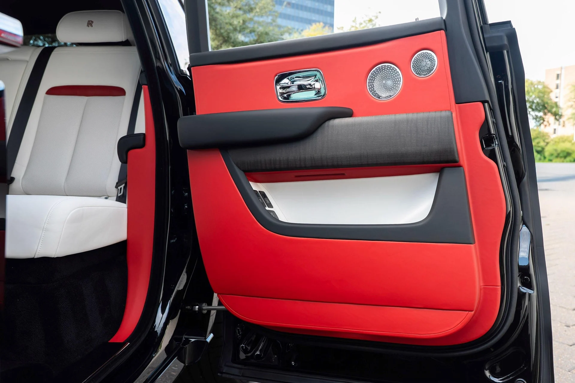 mph035_4214019221_459512611_695cc1e28f3ee920bf518752_51ac5c503a