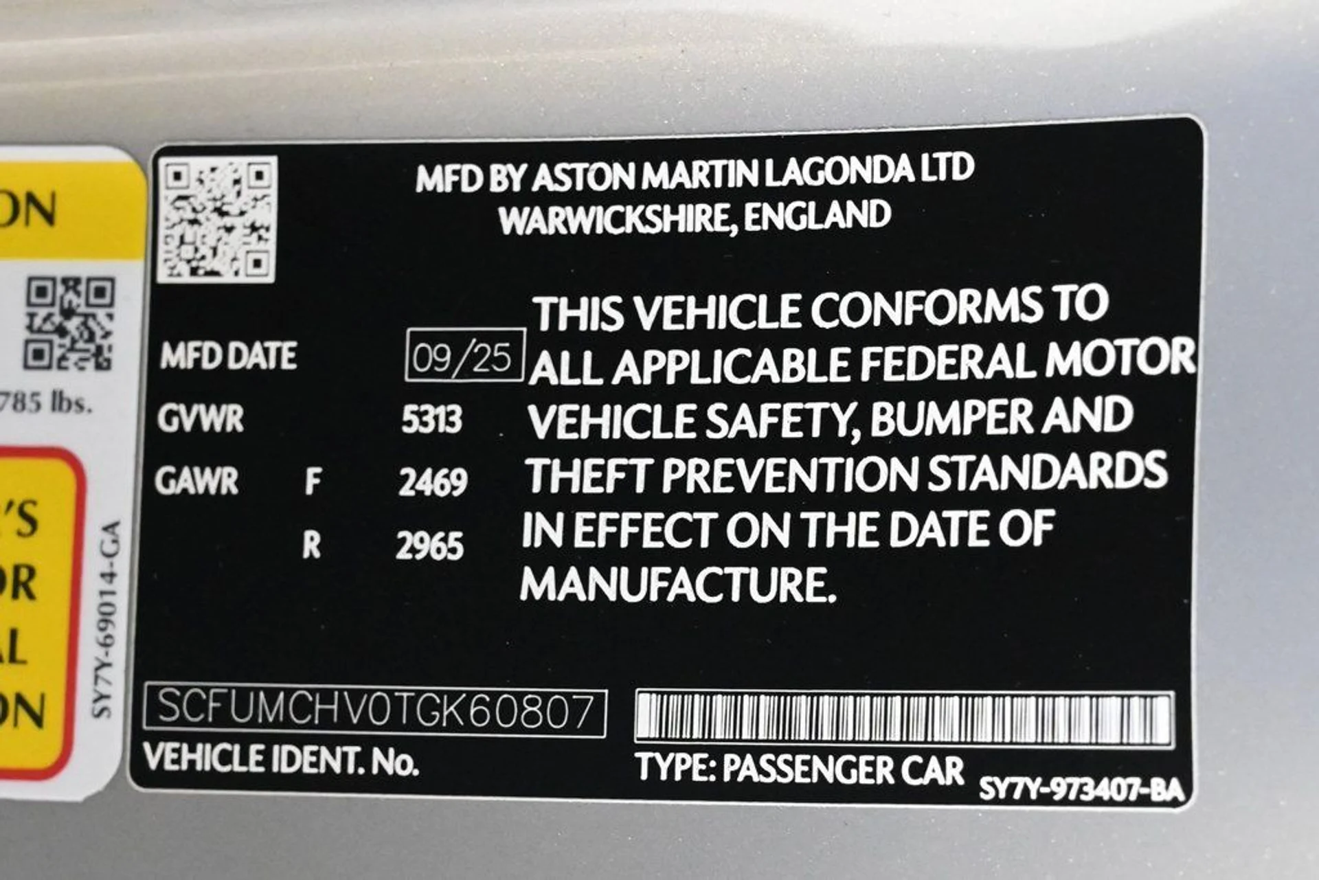 mph035_4219889620_new_2026_aston_martin_vanquish_volante_11350_22943643_35_1024_f777ba25b5