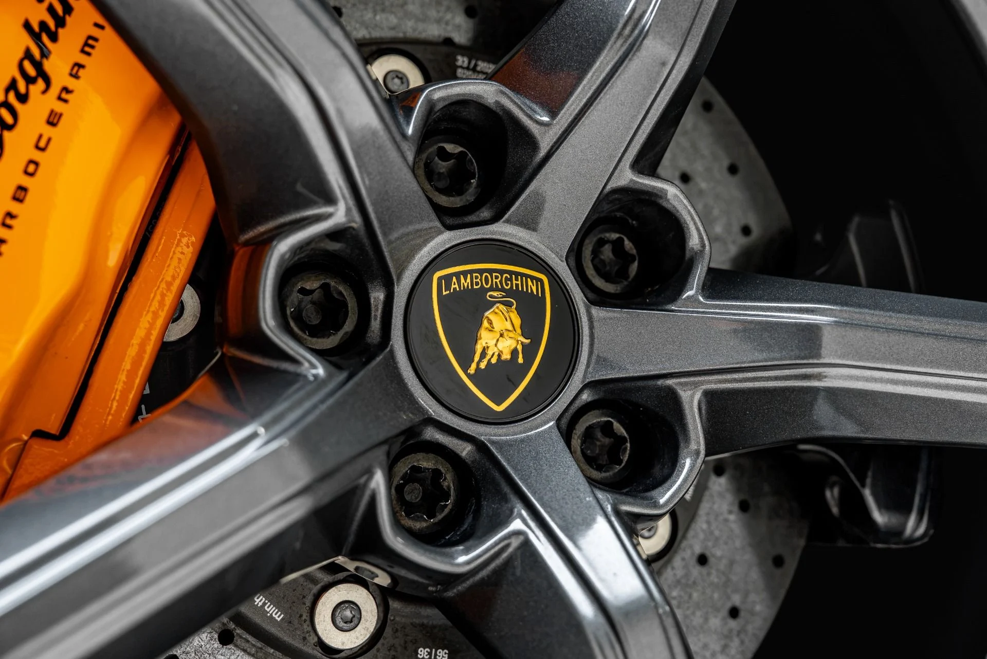 mph035_422475876_Used_2023_Lamborghini_Huracan_EVO_RWD_1783715395_71a8c61232
